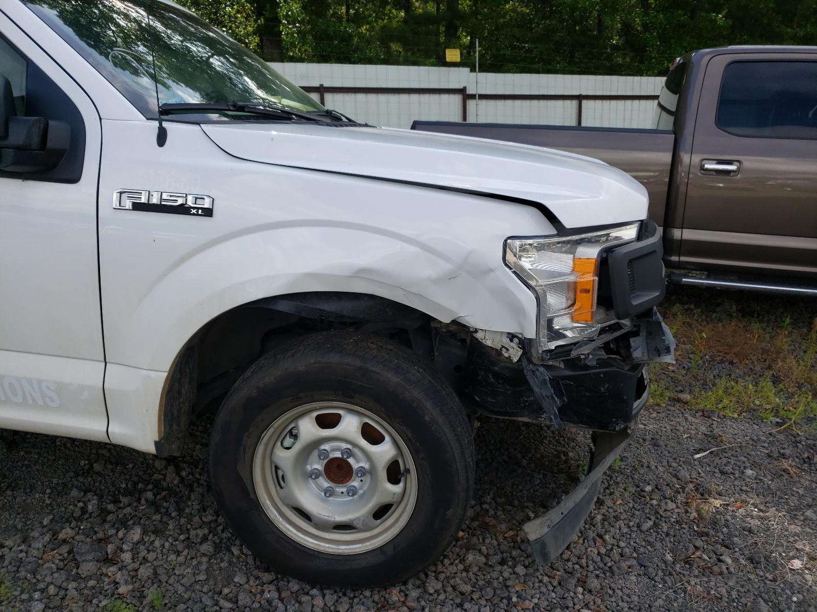 Photo 9 from auction – 2020 FORD F150 with VIN 1FTMF1CB4LKD80259