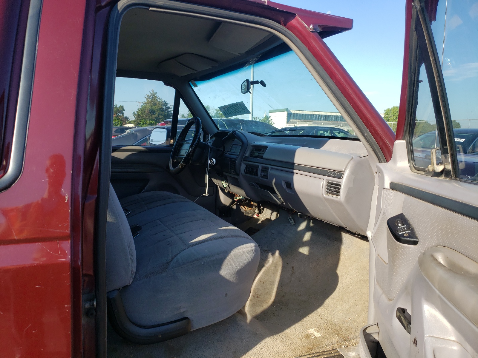 Photo 5 from auction – 1996 FORD F150 with VIN 1FTEX15Y1TKA54180