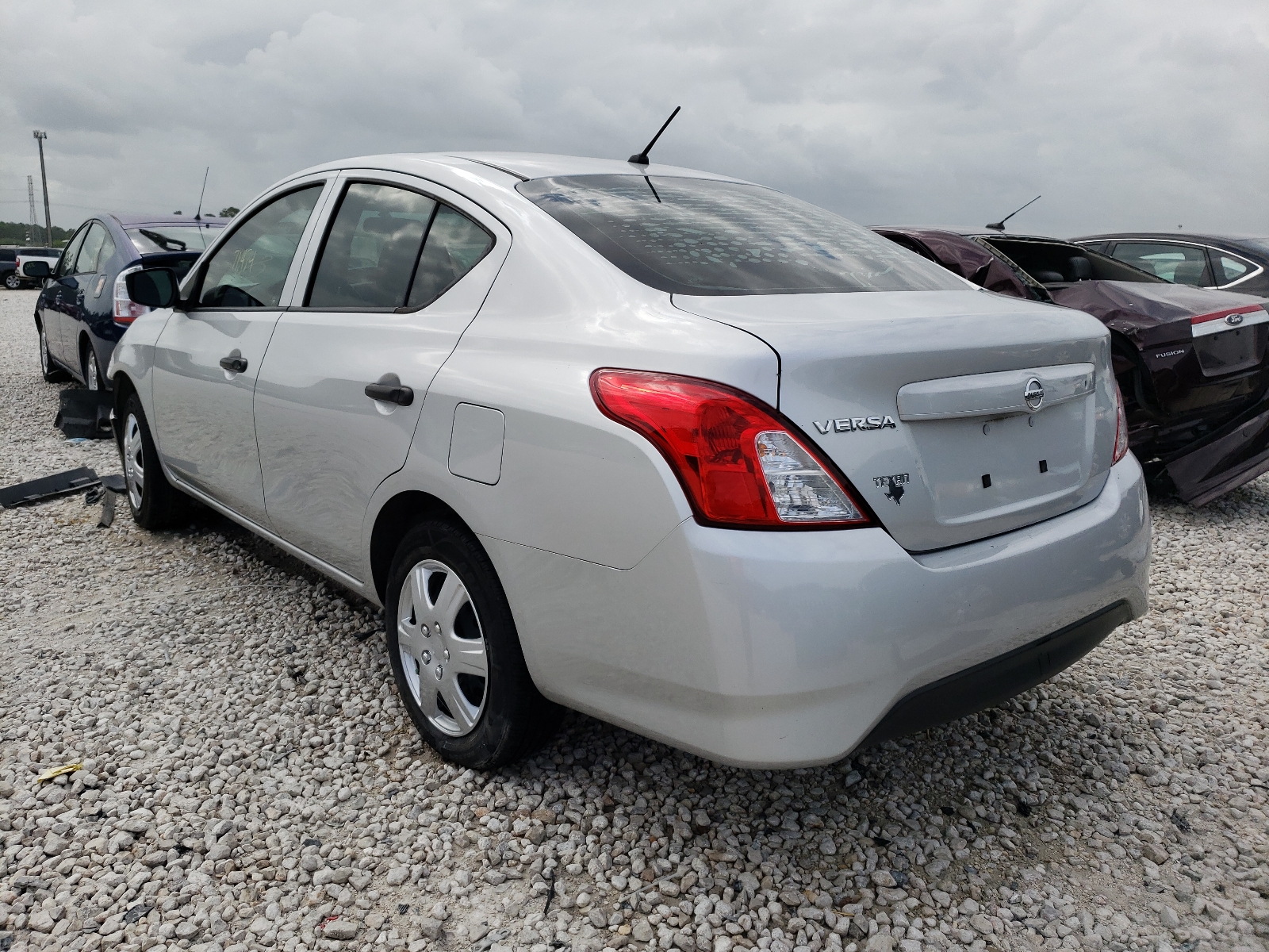Photo 3 from auction – 2017 NISSAN VERSA S with VIN 3N1CN7AP6HL845889