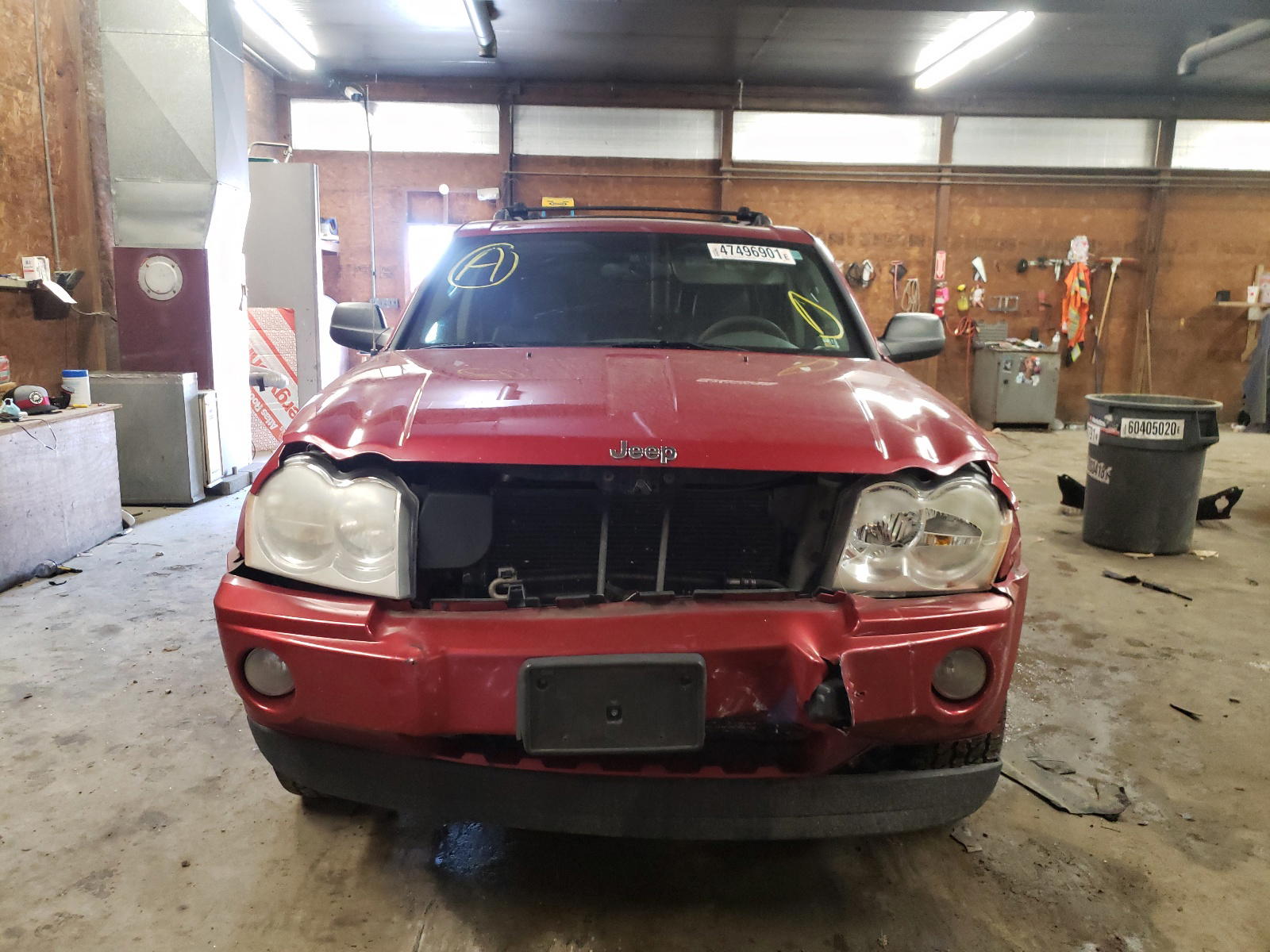 Photo 20 from auction – 2005 JEEP GRND CHERO with VIN 1J4GR48K85C701502