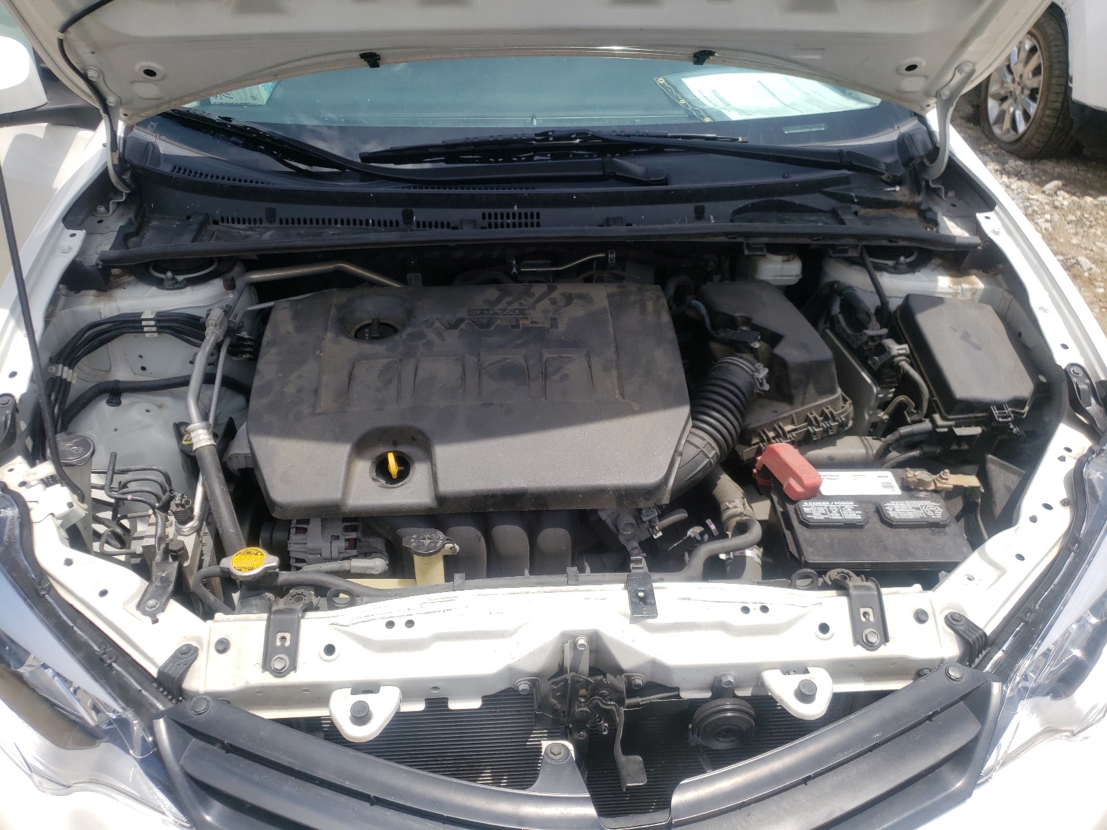 Photo 7 from auction – 2014 TOYOTA COROLLA L with VIN 5YFBURHE0EP160670