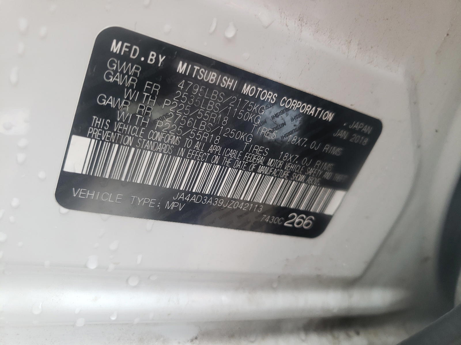 Photo 10 from auction – 2018 MITSUBISHI OUTLANDER with VIN JA4AD3A39JZ042113