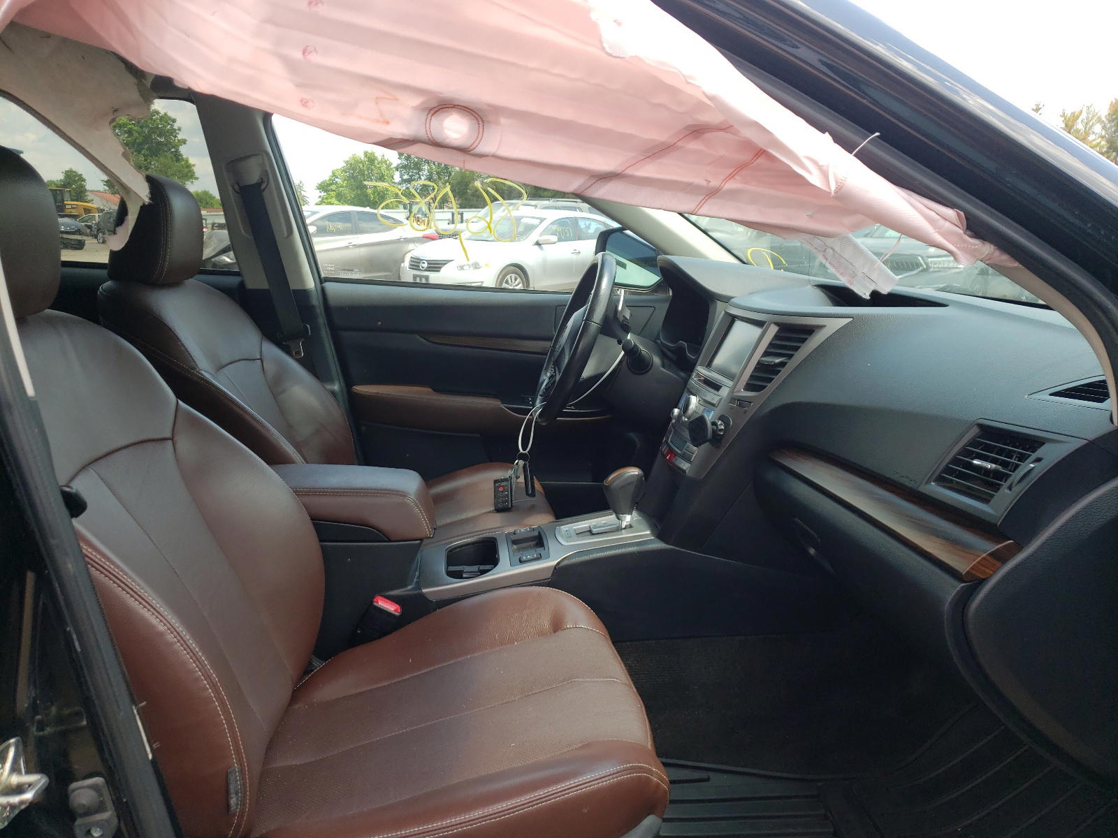 Photo 5 from auction – 2013 SUBARU OUTBACK with VIN 4S4BRDSC6D2314092