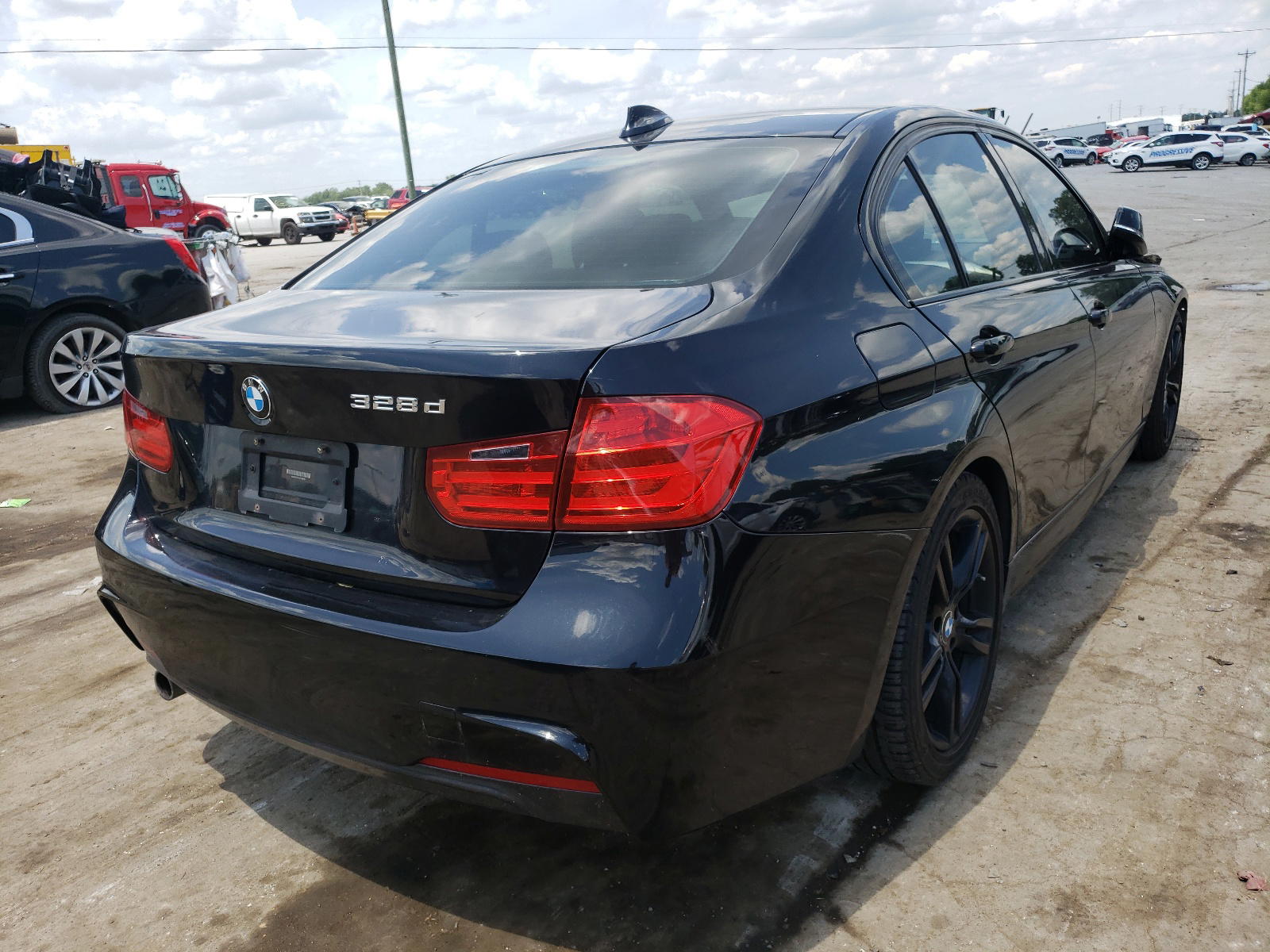 Photo 4 from auction – 2014 BMW 328 D with VIN WBA3D3C51EK153618