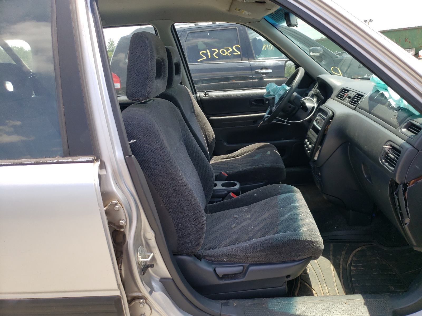 Photo 5 from auction – 2001 HONDA CR-V LX with VIN JHLRD28491S006340