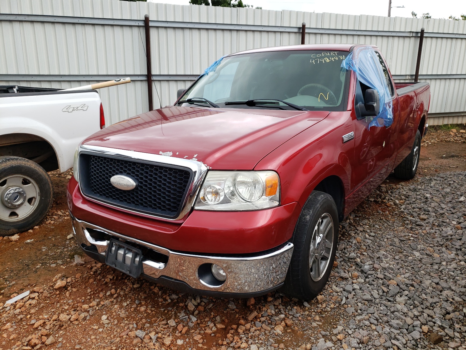 Photo 2 from auction – 2007 FORD F150 with VIN 1FTRF12227KC66421