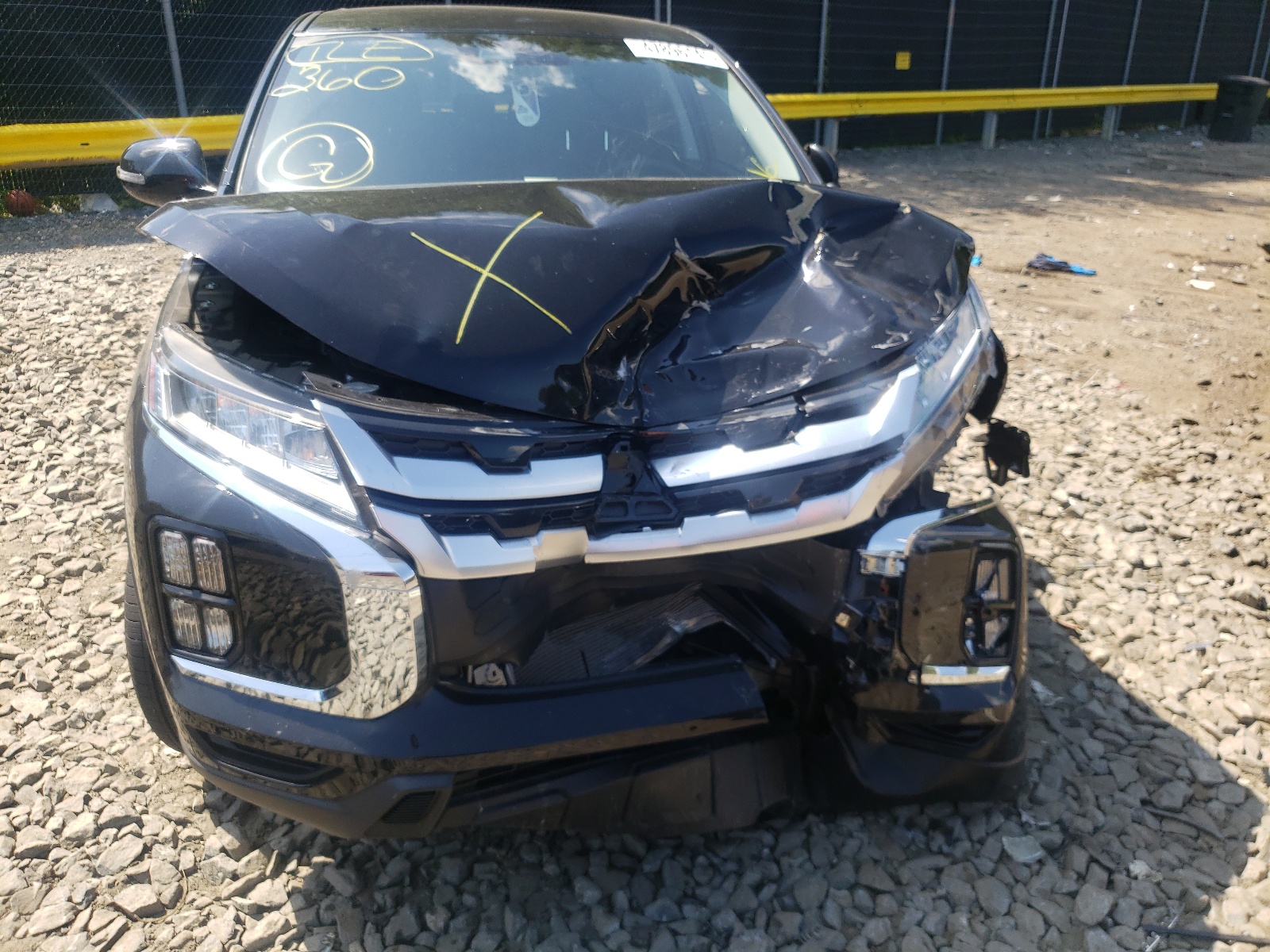 Photo 9 from auction – 2020 MITSUBISHI OUTLANDER with VIN JA4AP4AUXLU006744