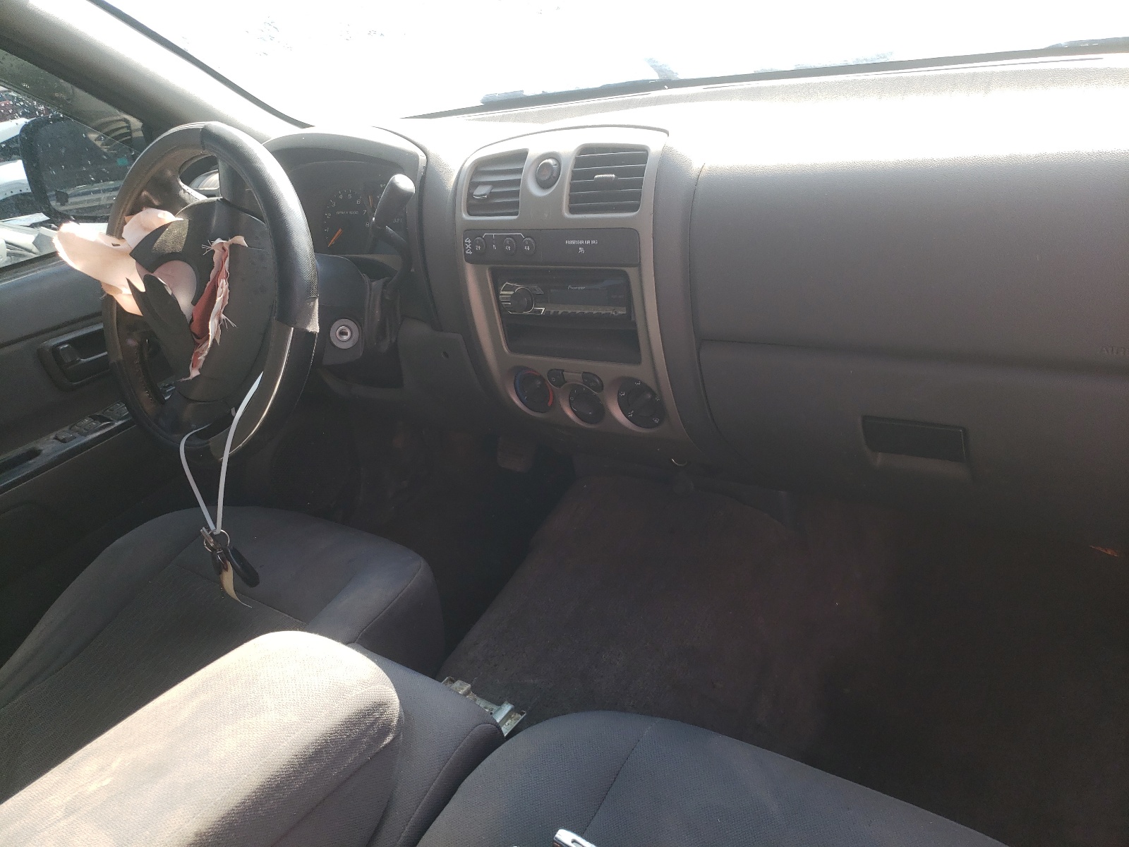 Photo 9 from auction – 2006 GMC CANYON with VIN 1GTDT136868227249