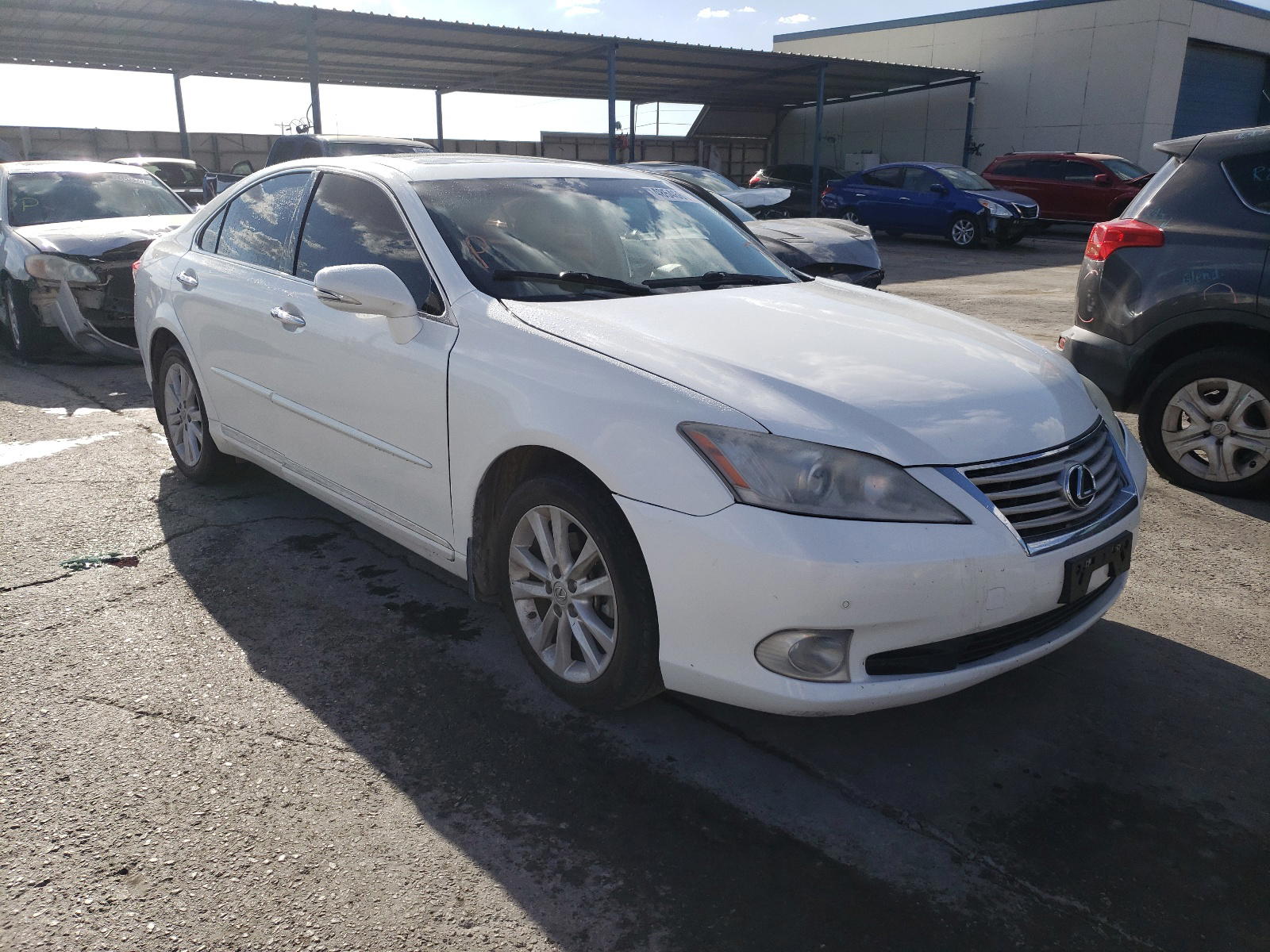LEXUS ES 350 2010 with VIN JTHBK1EG7A2411494 - Photo from auction