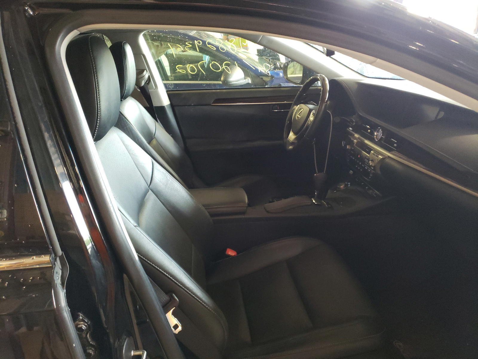 Photo 5 from auction – 2013 LEXUS ES 350 with VIN JTHBK1GG5D2001908