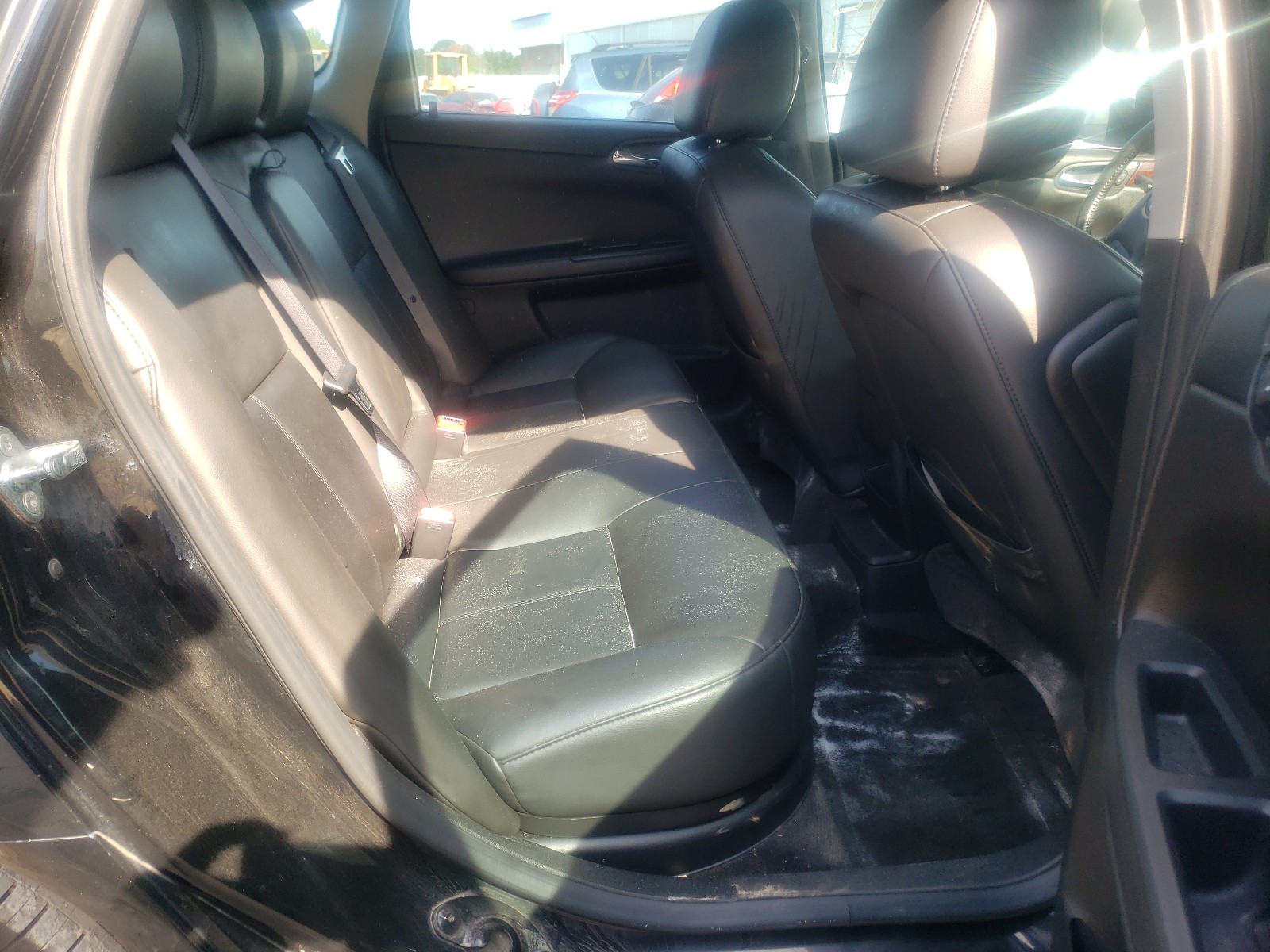 Photo 6 from auction – 2011 CHEVROLET IMPALA LT with VIN 2G1WG5EK1B1292836