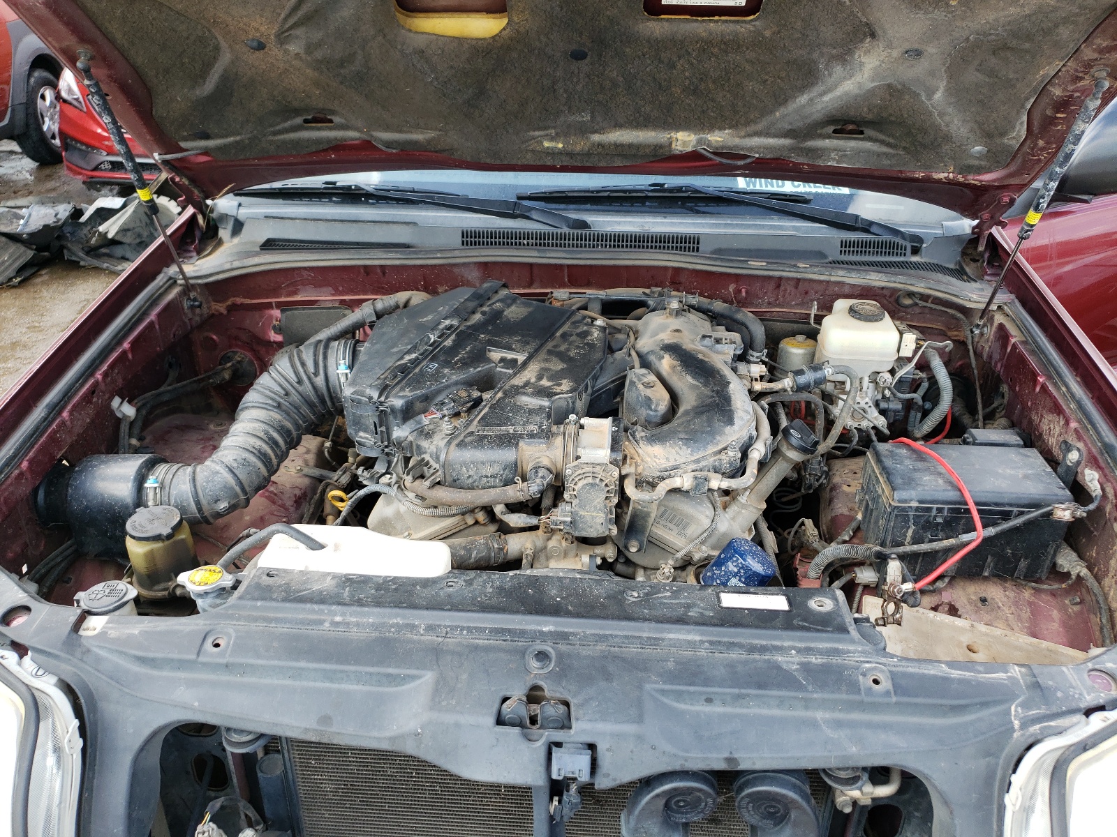 Photo 7 from auction – 2006 TOYOTA 4RUNNER SR with VIN JTEZU14R668063474