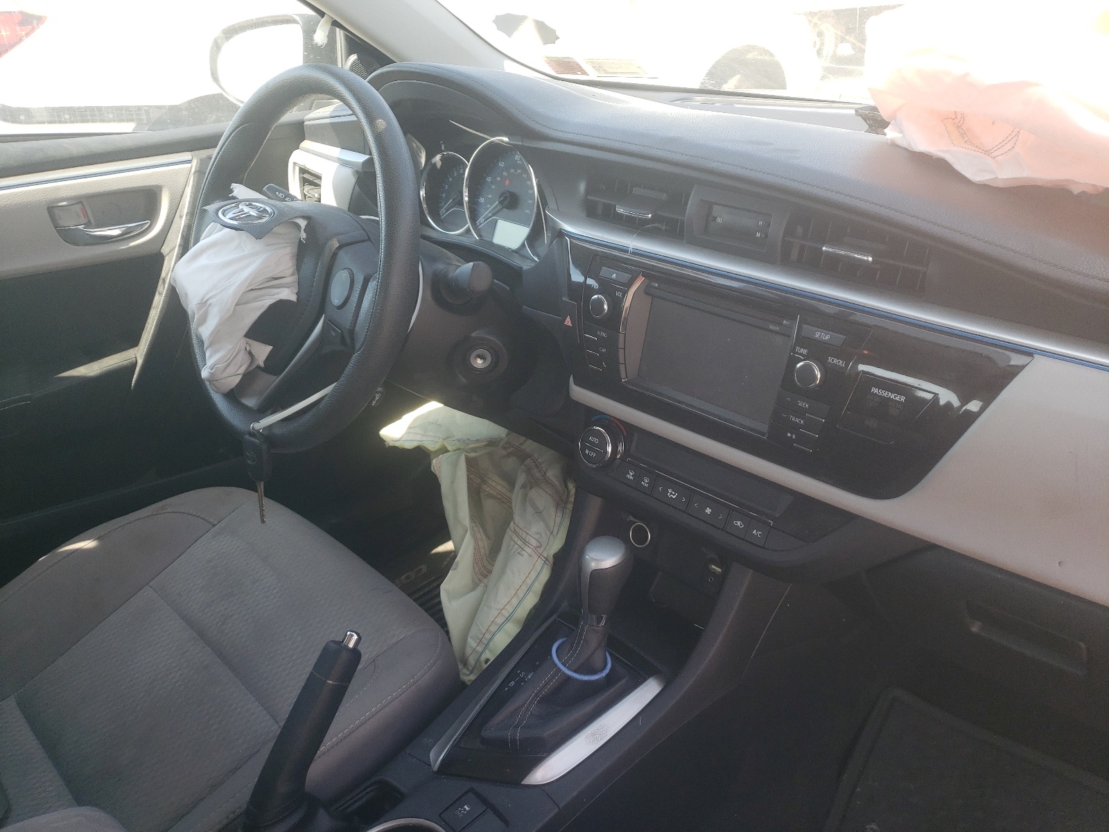 Photo 9 from auction – 2016 TOYOTA COROLLA L with VIN 2T1BURHE8GC672910