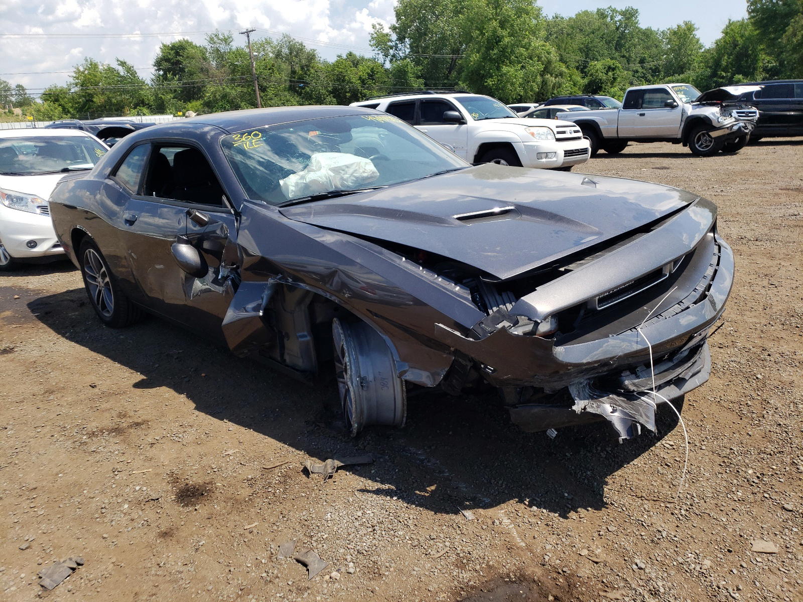 DODGE CHALLENGER 2019 with VIN 2C3CDZGG9KH759886 - Photo from auction
