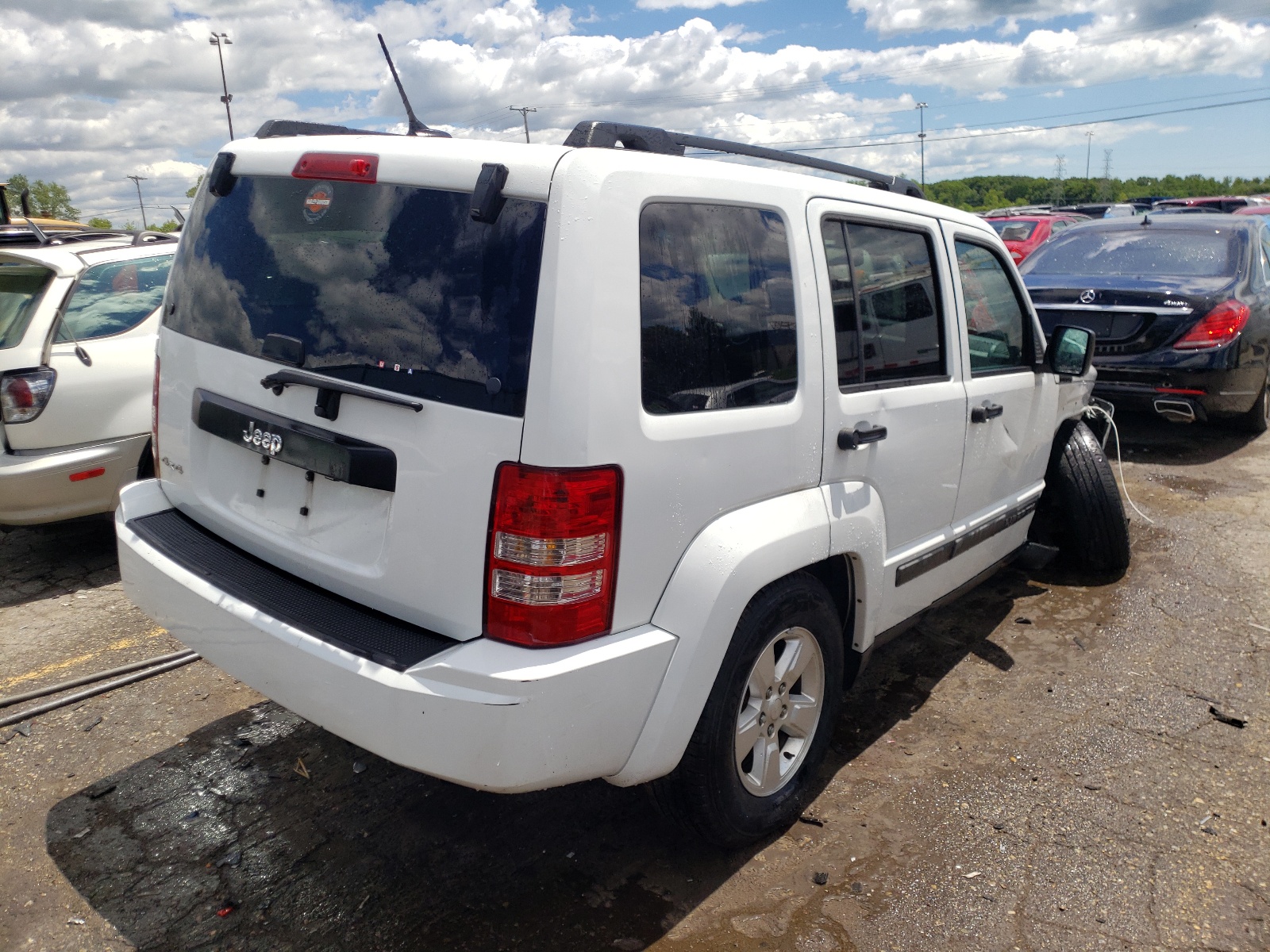 Photo 4 from auction – 2012 JEEP LIBERTY SP with VIN 1C4PJMAK5CW120140