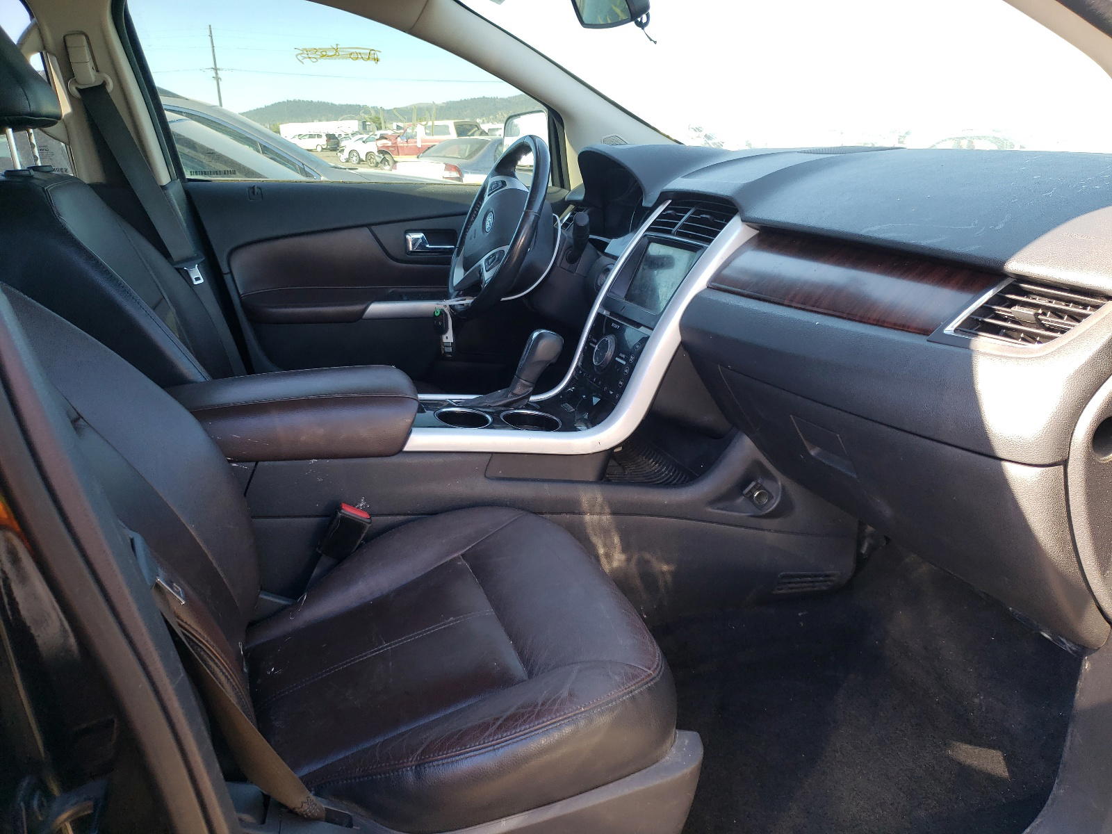 Photo 5 from auction – 2011 FORD EDGE LIMIT with VIN 2FMDK4KC3BBA57462