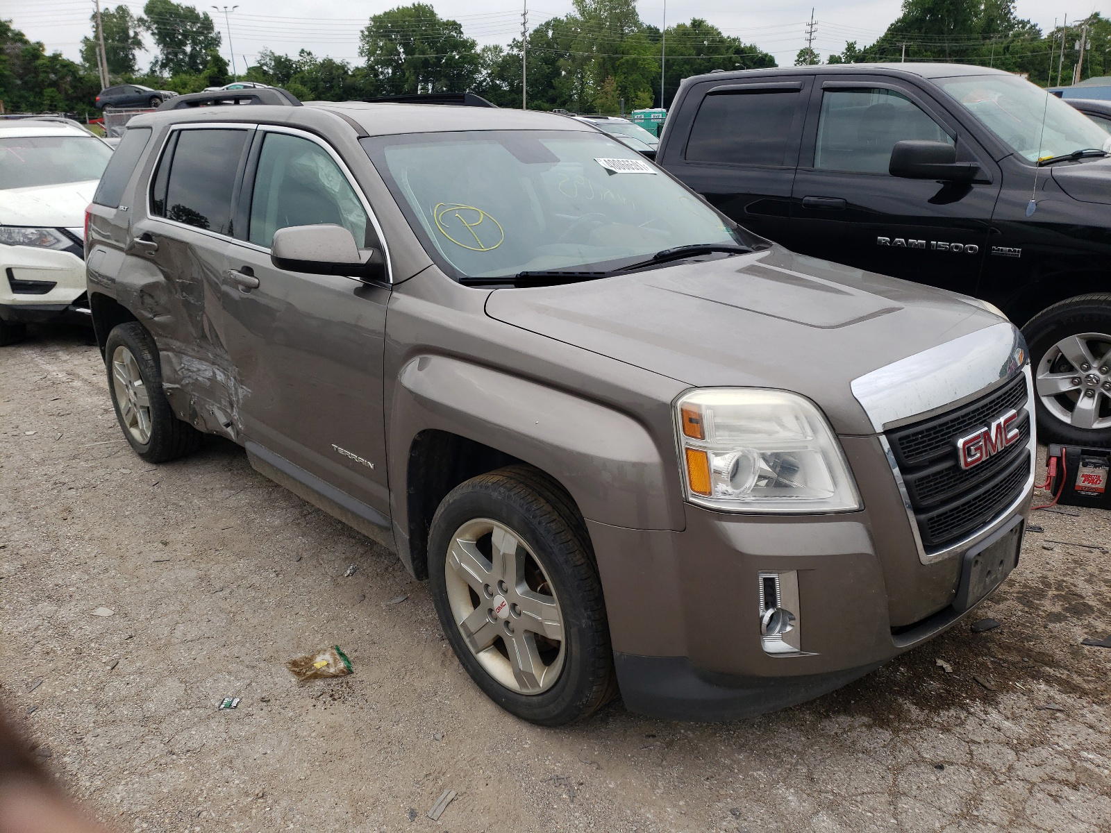 GMC TERRAIN SL 2012 with VIN 2GKFLUE51C6371553 - Photo from auction