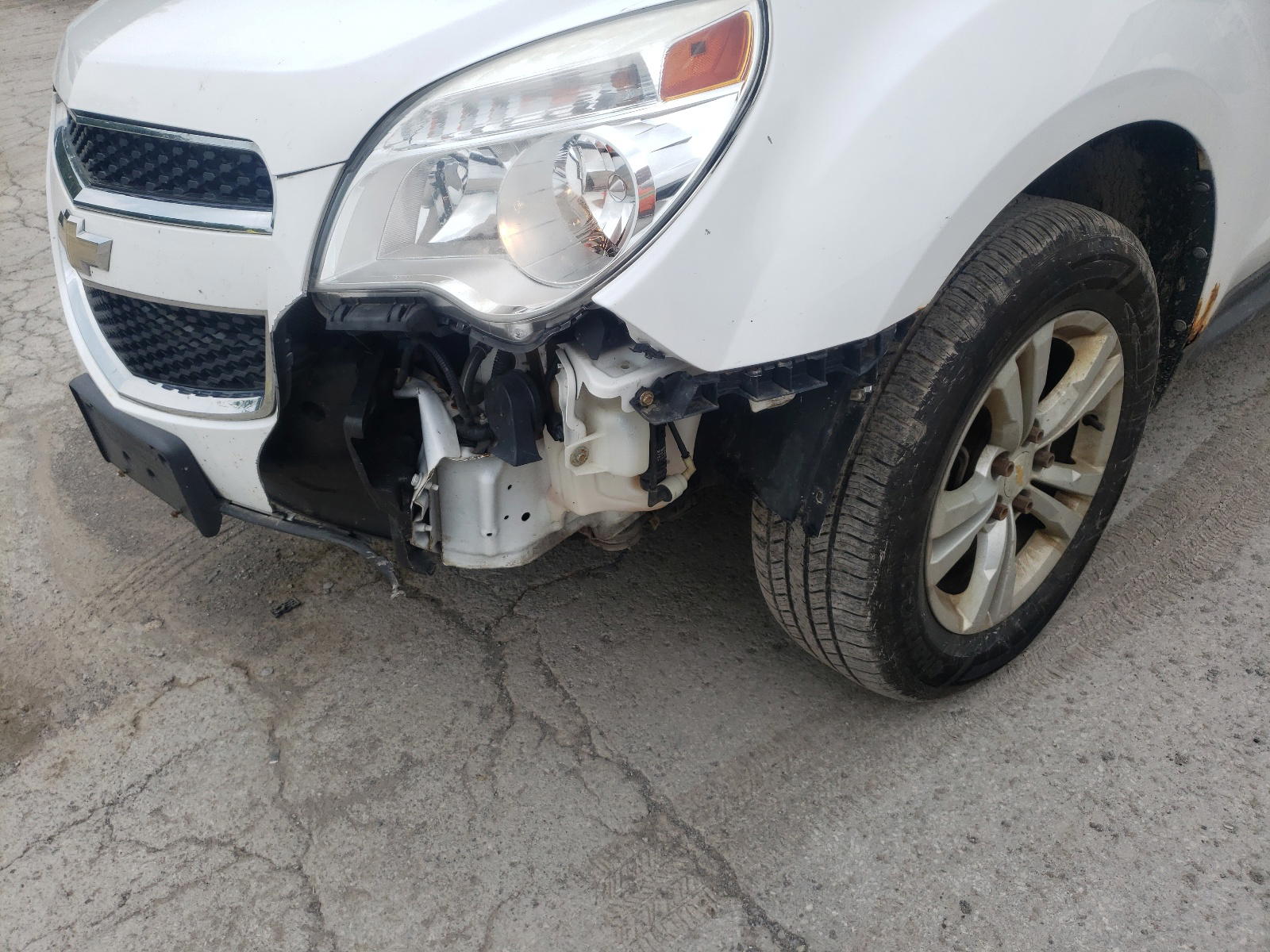 Photo 9 from auction – 2010 CHEVROLET EQUINOX LT with VIN 2CNFLNEW2A6328648