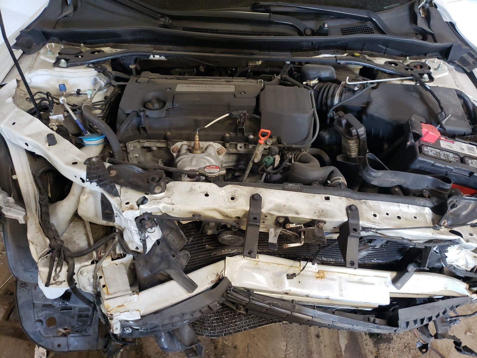 Photo 7 from auction – 2015 HONDA ACCORD EXL with VIN 1HGCR2F86FA078783