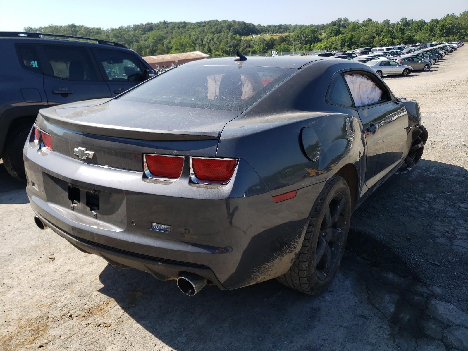 Photo 4 from auction – 2010 CHEVROLET CAMARO with VIN 2G1FC1EVXA9201500