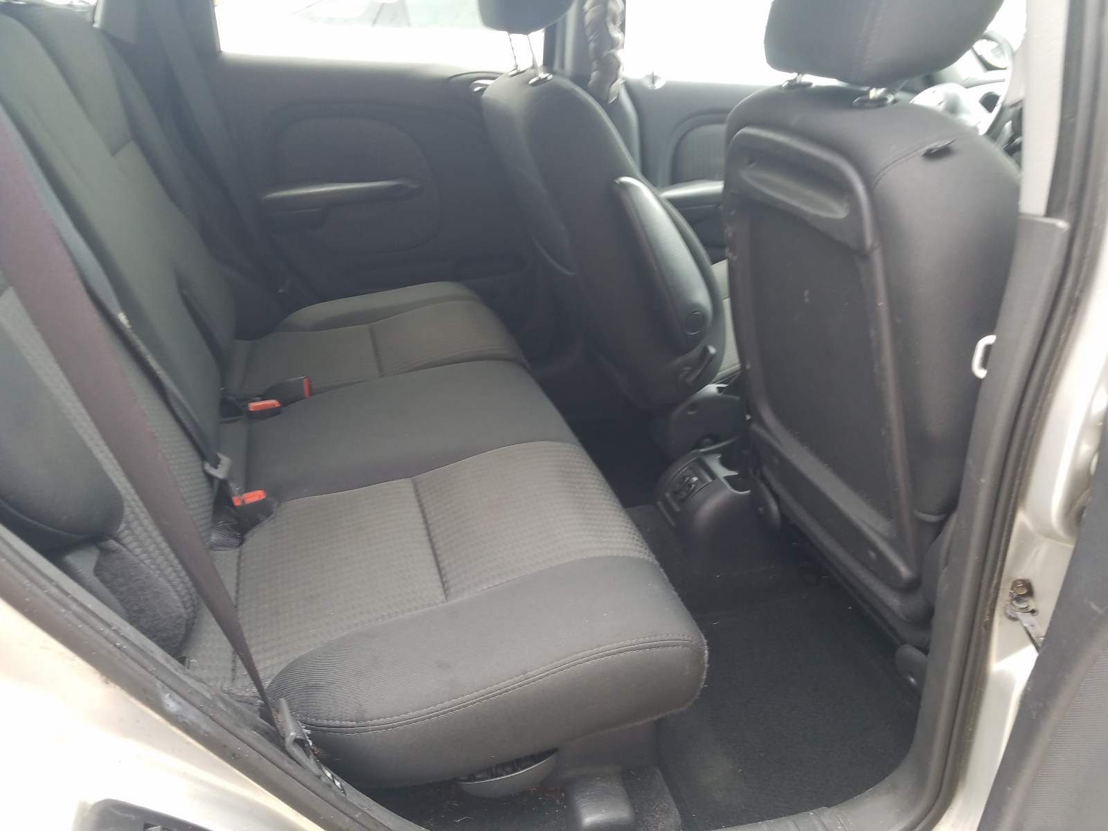 صورة رقم 6 من المزاد - 2005 CHRYSLER PT CRUISER مع VIN 3C4FY58B15T608500