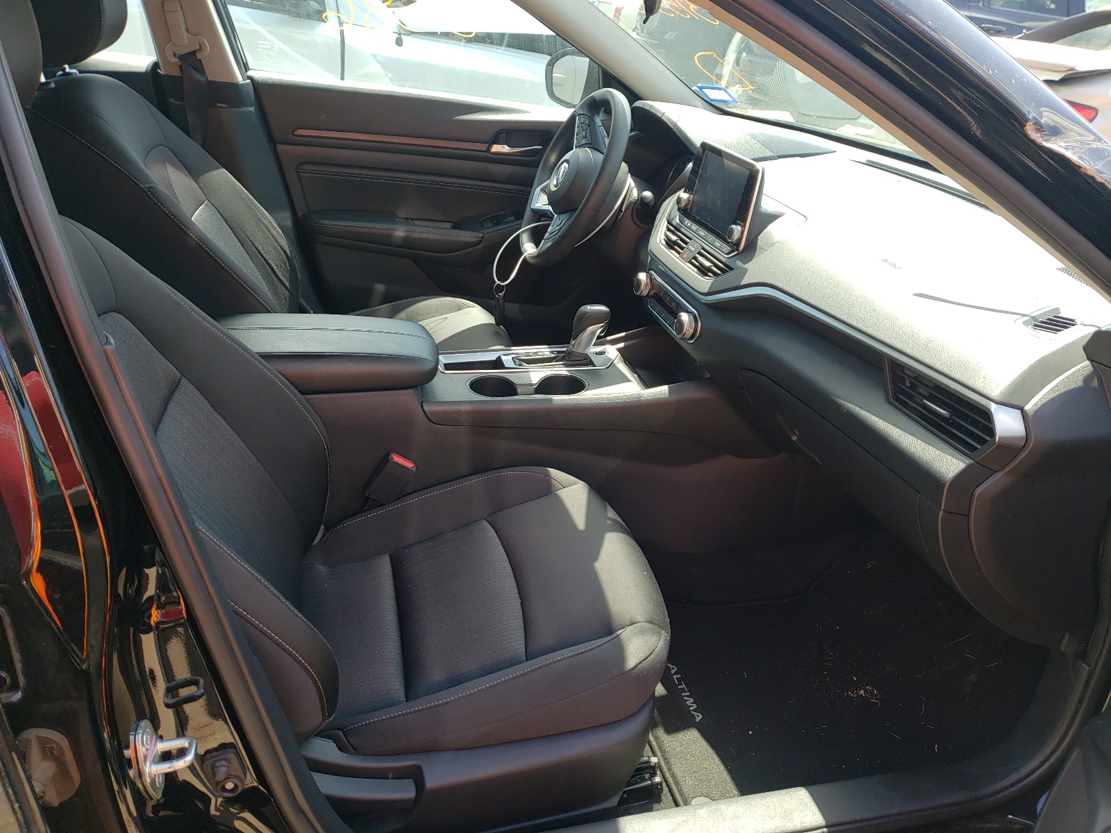 Photo 5 from auction – 2020 NISSAN ALTIMA S with VIN 1N4BL4BVXLN315515