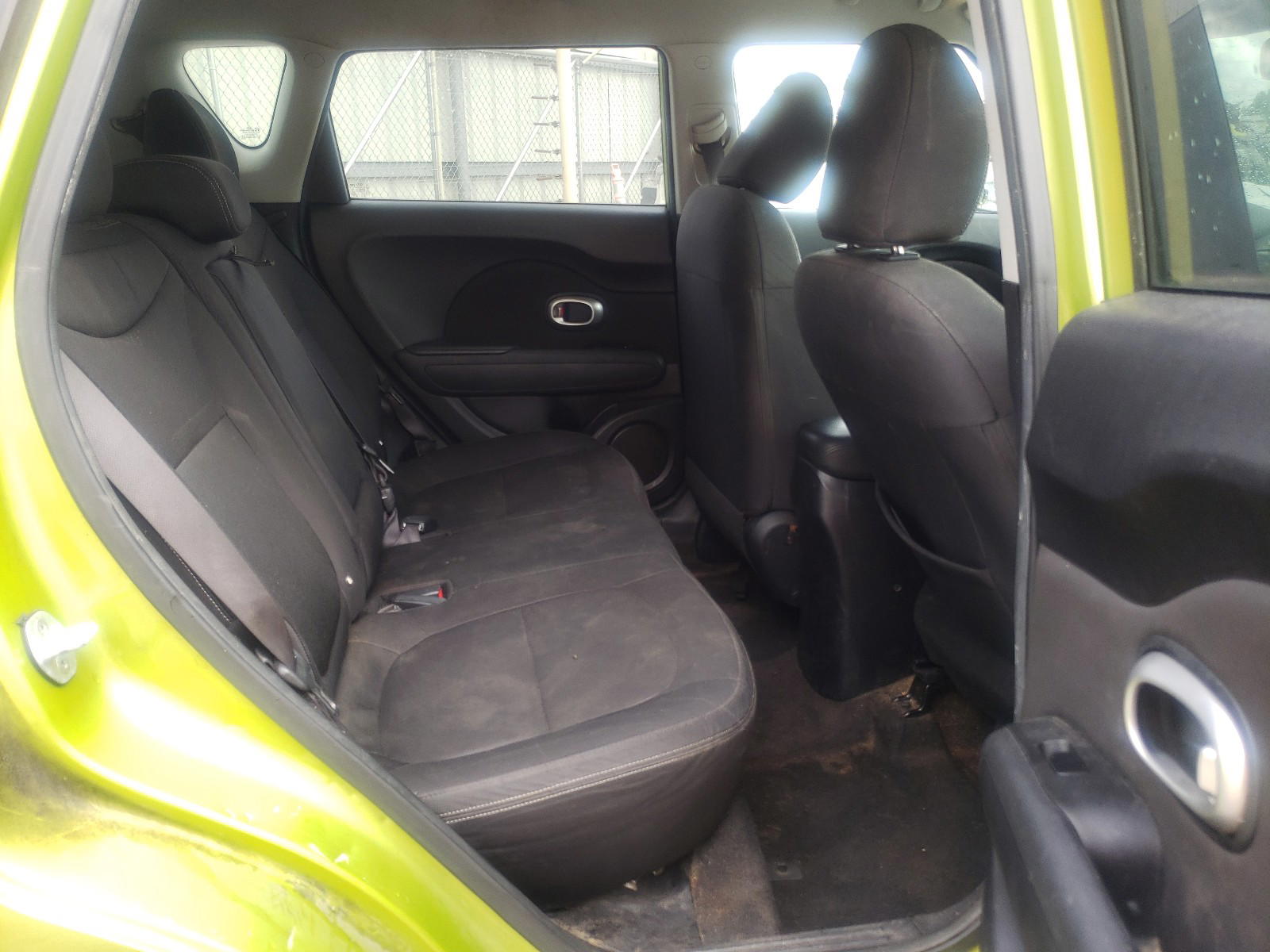 Photo 6 from auction – 2014 KIA SOUL with VIN KNDJN2A26E7726901