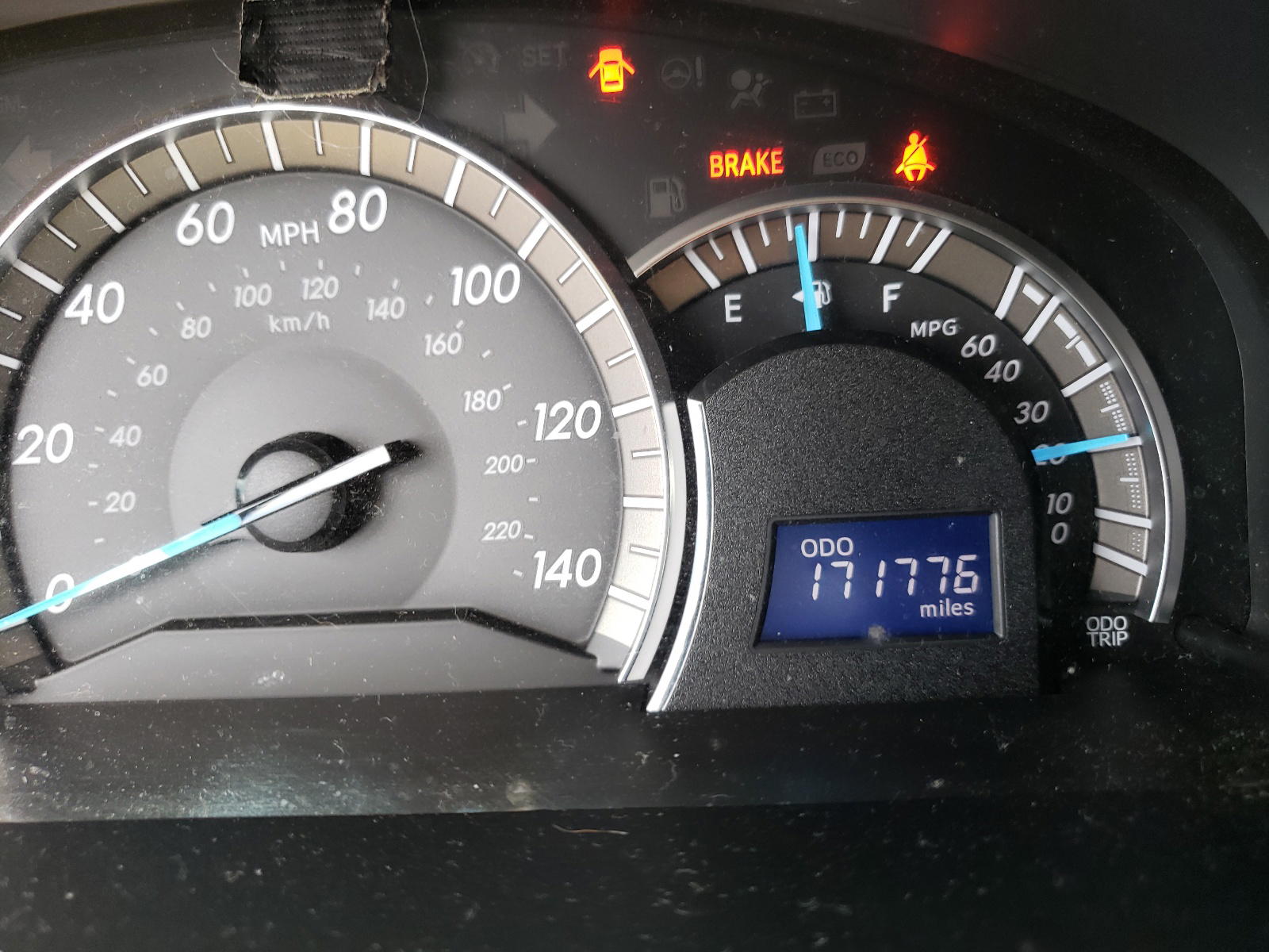 Photo 8 from auction – 2012 TOYOTA CAMRY BASE with VIN 4T1BF1FK3CU516903
