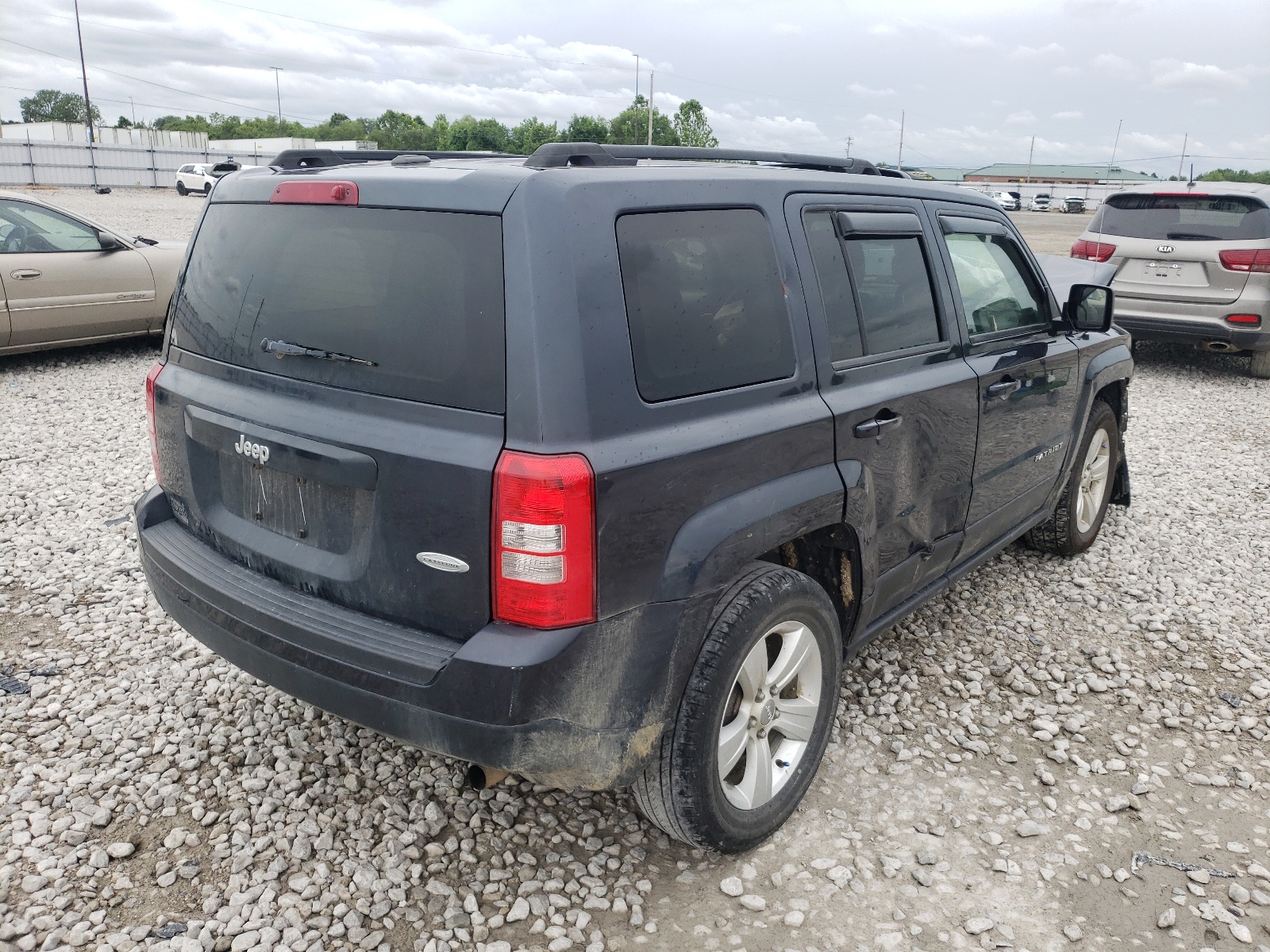 Photo 4 from auction – 2014 JEEP PATRIOT LA with VIN 1C4NJPFB4ED717702