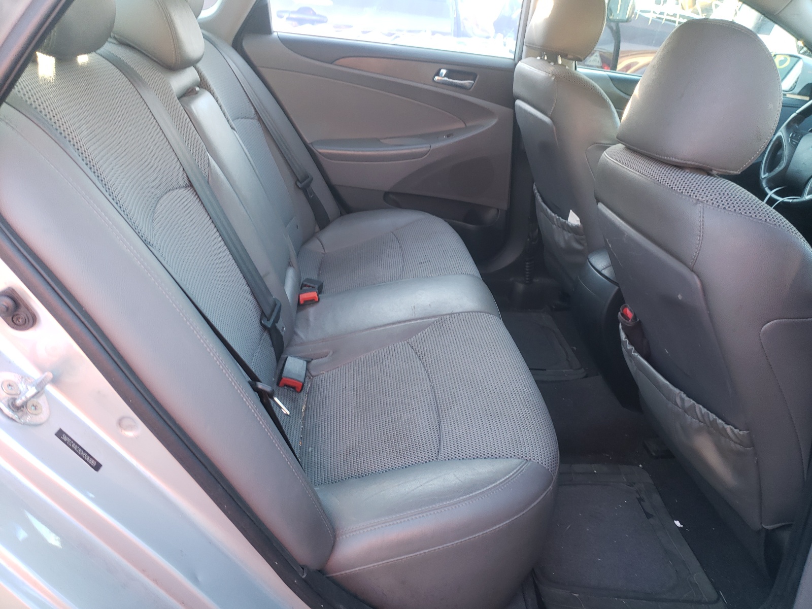 Zdjęcie 6 z aukcji – 2013 HYUNDAI SONATA SE z VIN 5NPEC4AC8DH506889