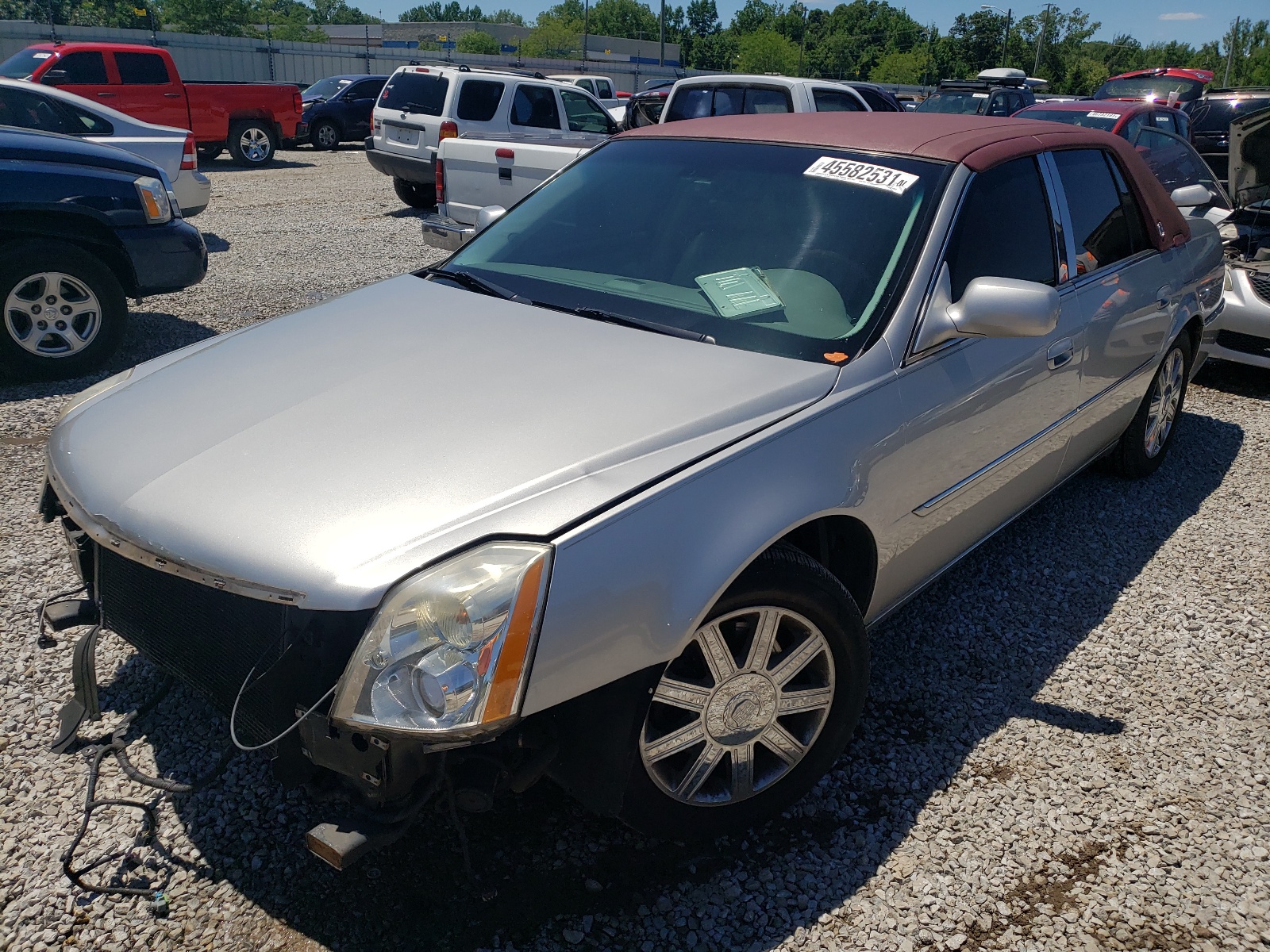 Photo 2 from auction – 2006 CADILLAC DTS with VIN 1G6KD57Y96U215838