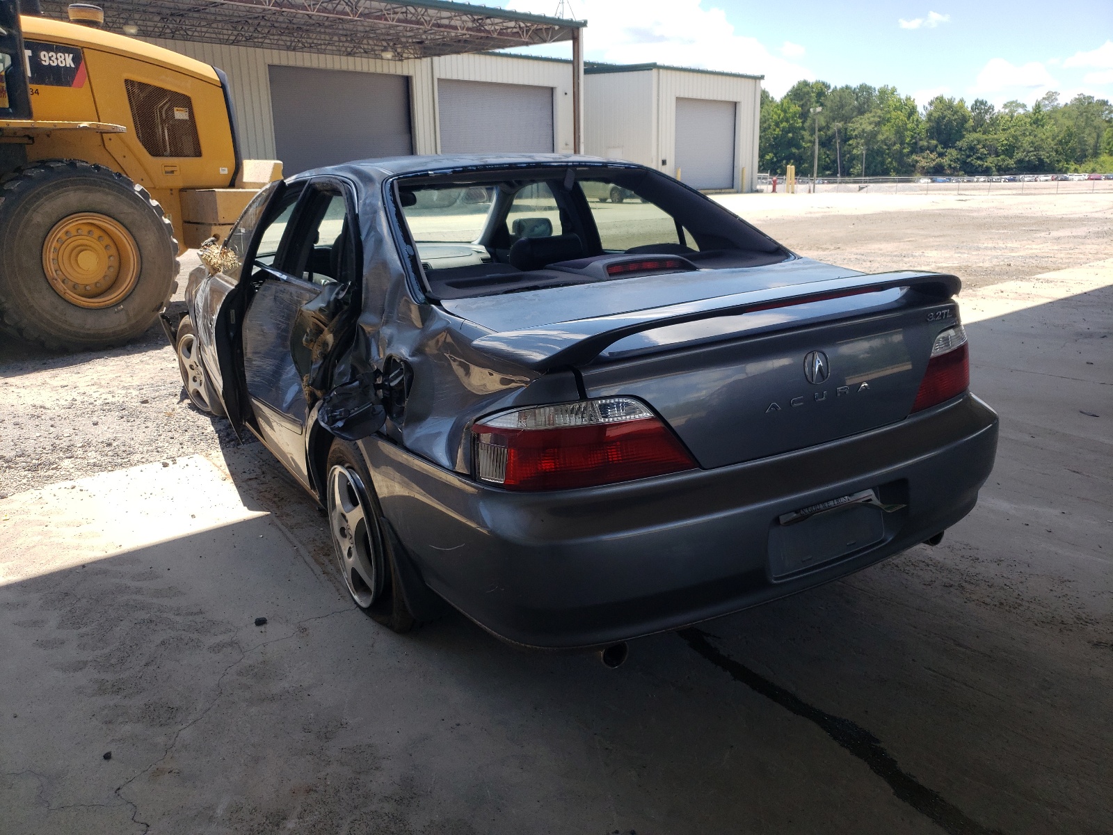 Photo 3 from auction – 2002 ACURA 3.2TL with VIN 19UUA566X2A039085