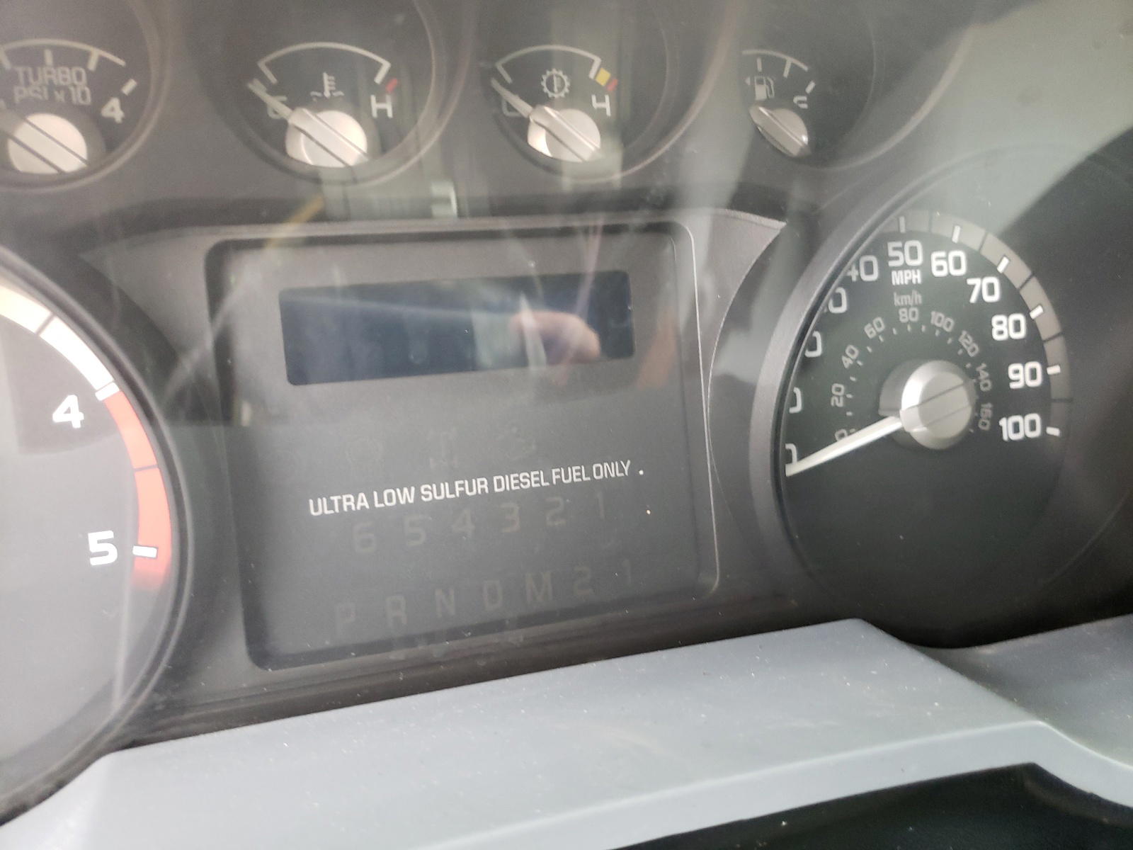 Photo 8 from auction – 2011 FORD F250 SUPER with VIN 1FT7X2BT3BEB47299