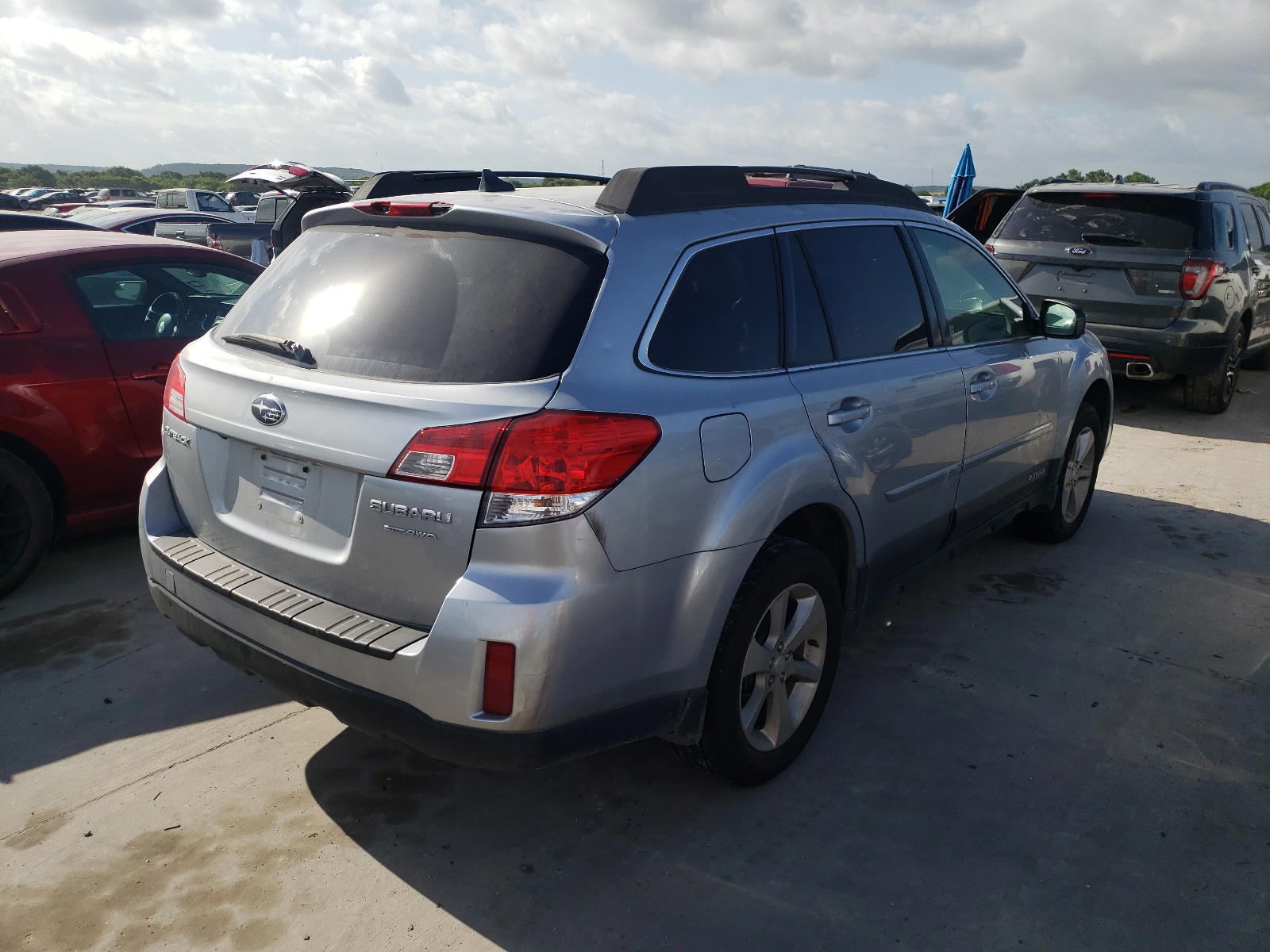 Photo 4 from auction – 2013 SUBARU OUTBACK 2. with VIN 4S4BRCKC8D3213687