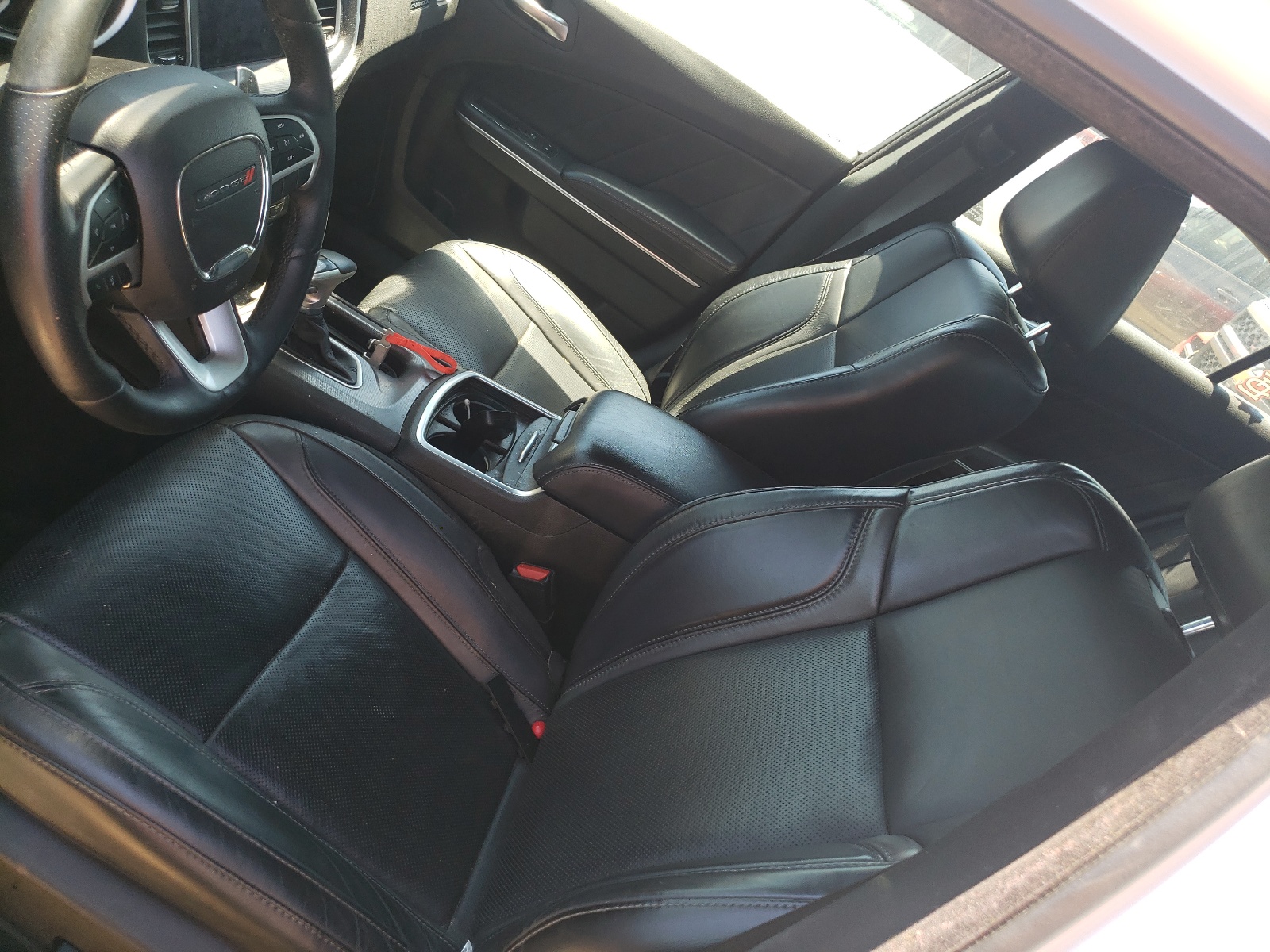 Photo 5 from auction – 2018 DODGE CHARGER GT with VIN 2C3CDXJG3JH201494