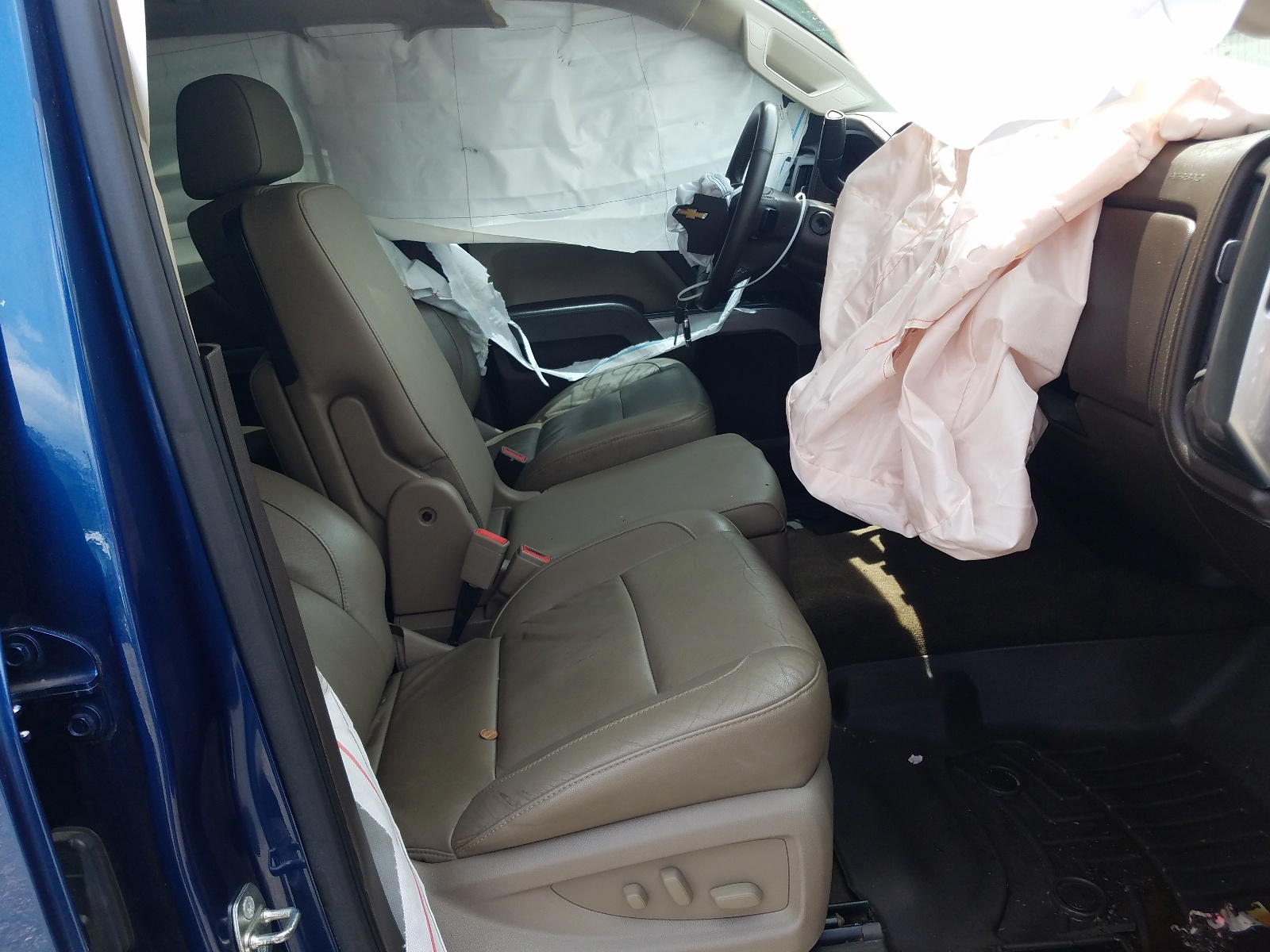 Photo 5 from auction – 2017 CHEVROLET SILVERADO with VIN 3GCUKSEC9HG285153