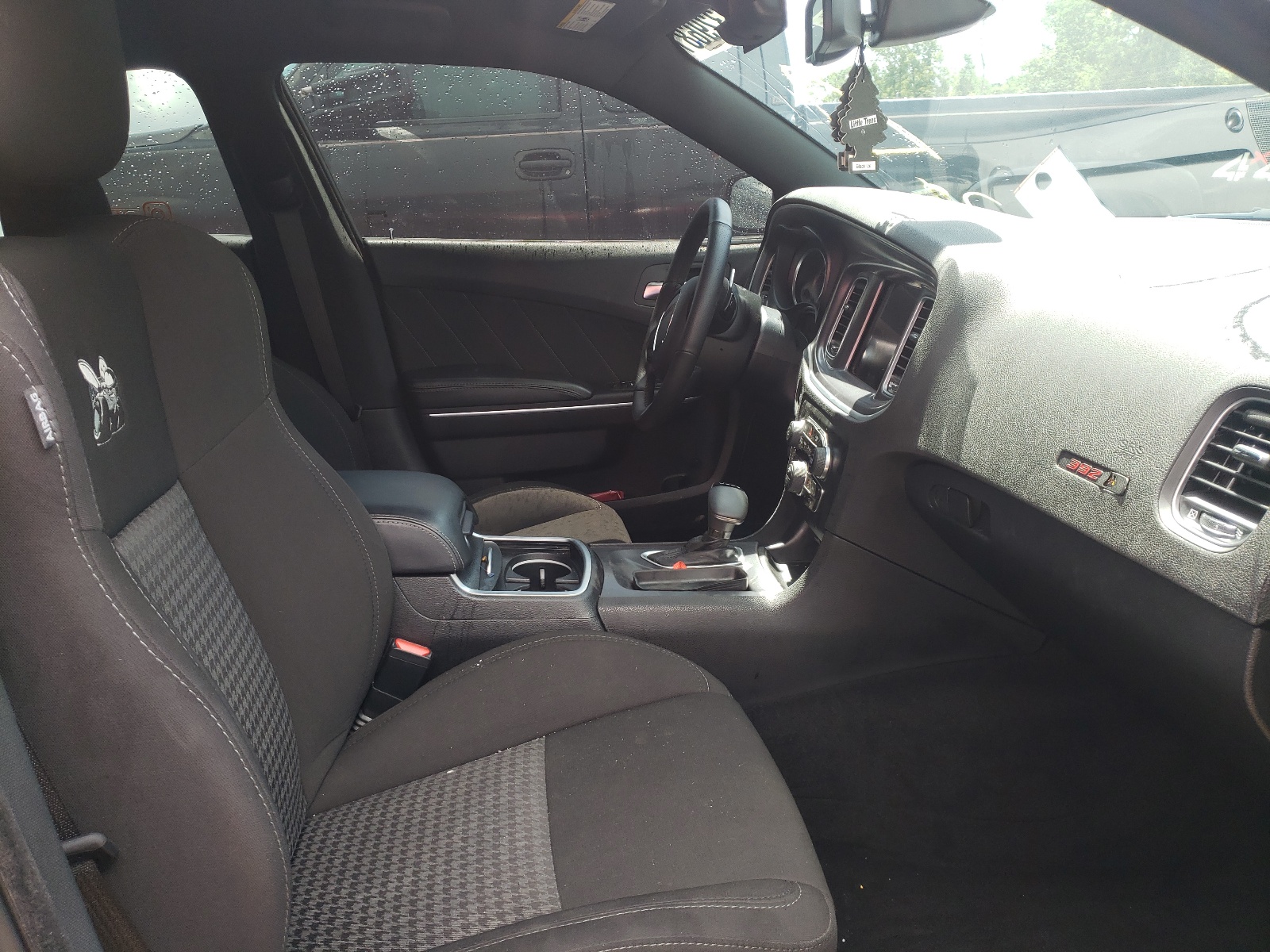 Photo 5 from auction – 2020 DODGE CHARGER SC with VIN 2C3CDXGJ7LH223861