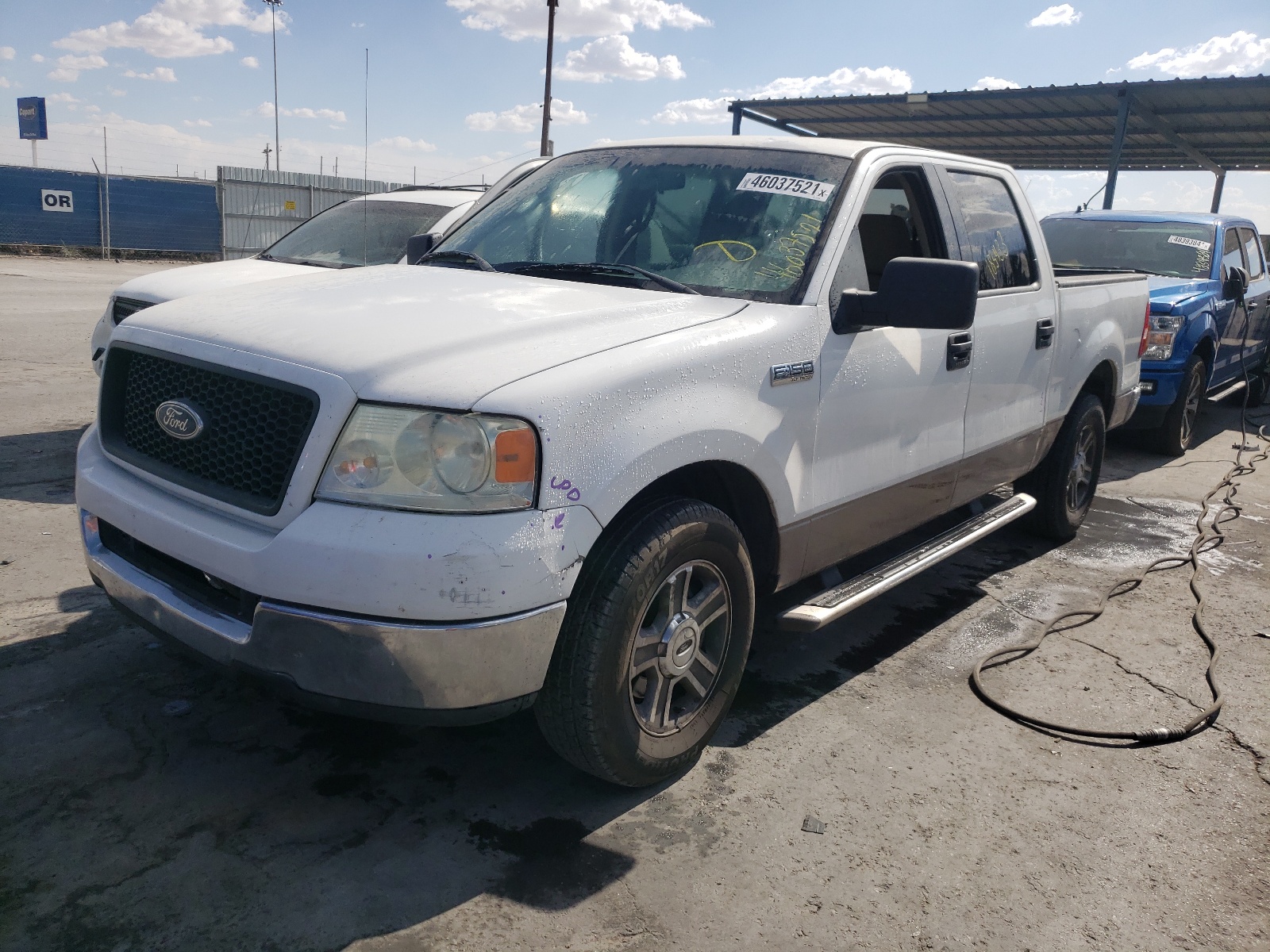 Photo 2 from auction – 2005 FORD F150 SUPER with VIN 1FTRW12W05KD37258