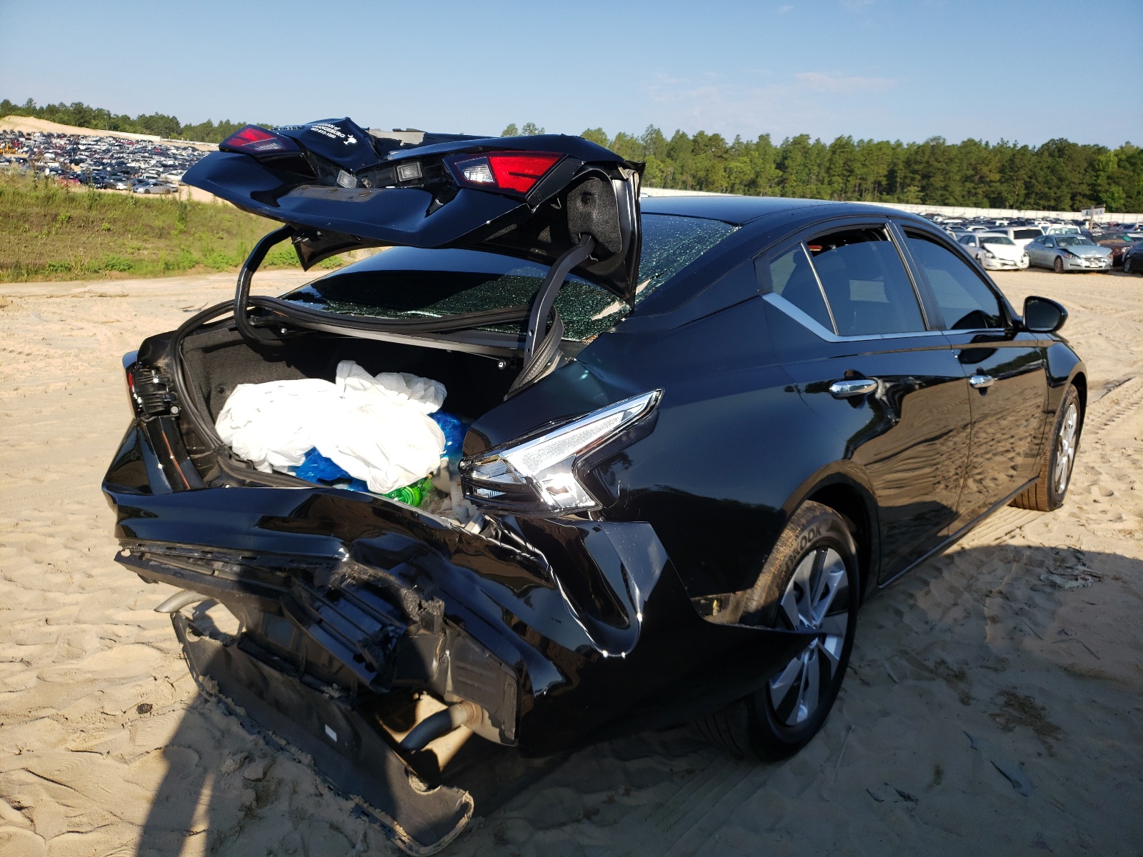 Photo 4 from auction – 2020 NISSAN ALTIMA S with VIN 1N4BL4BV8LC260381