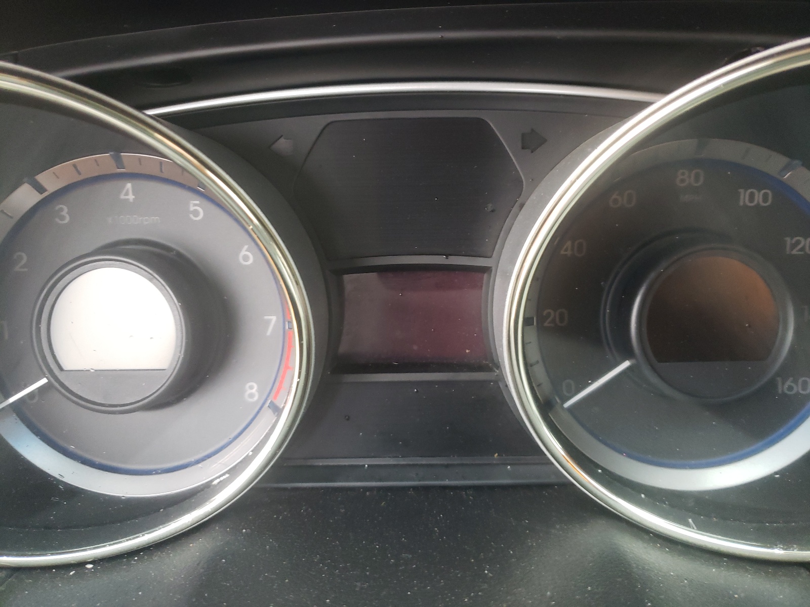 Photo 8 from auction – 2013 HYUNDAI SONATA GLS with VIN 5NPEB4AC0DH572954