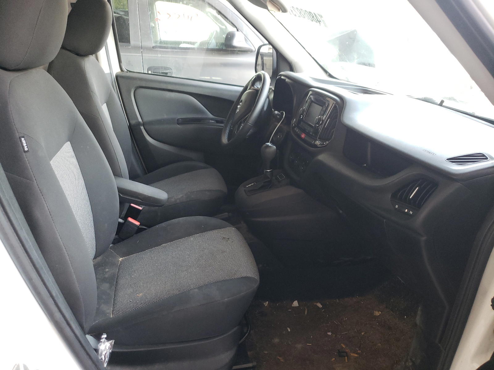 Photo 5 from auction – 2018 RAM PROMASTER with VIN ZFBERFAB8J6J04428