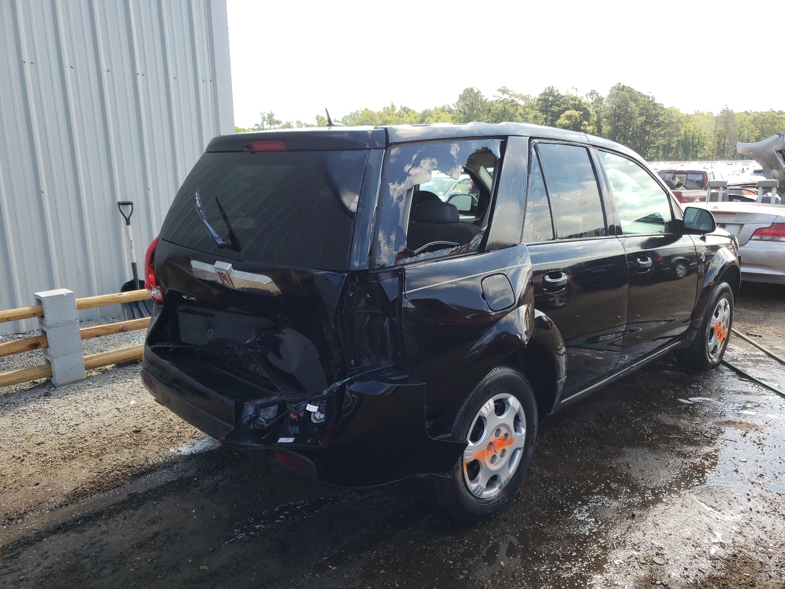 Photo 9 from auction – 2006 SATURN VUE with VIN 5GZCZ33D76S899437