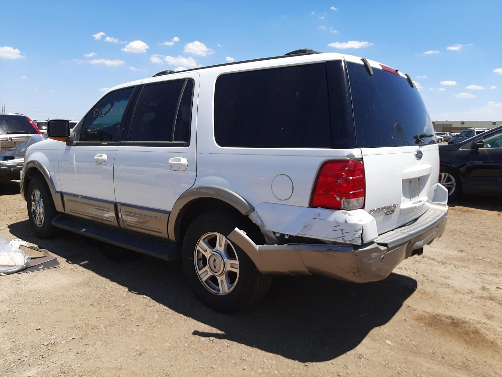 Photo 9 from auction – 2003 FORD EXPEDITION with VIN 1FMFU18L03LA51337