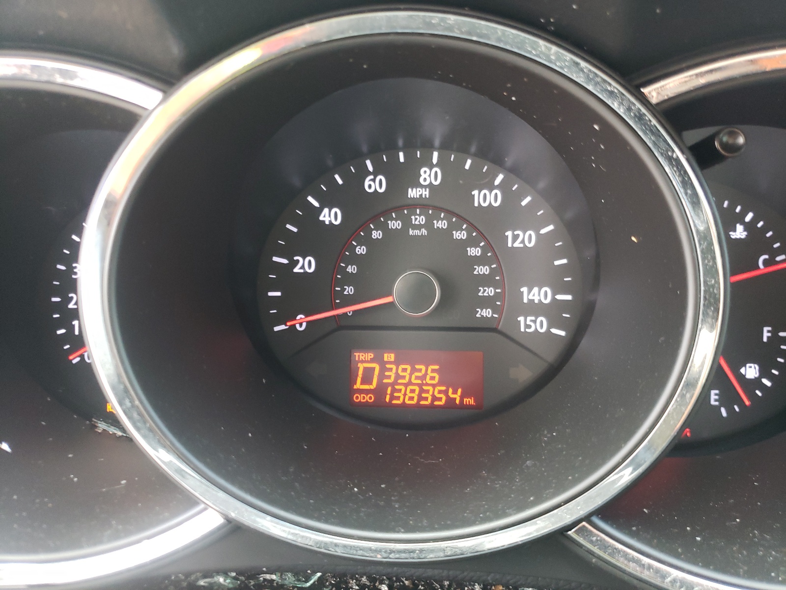 Photo 8 from auction – 2013 KIA SORENTO LX with VIN 5XYKT3A63DG337993