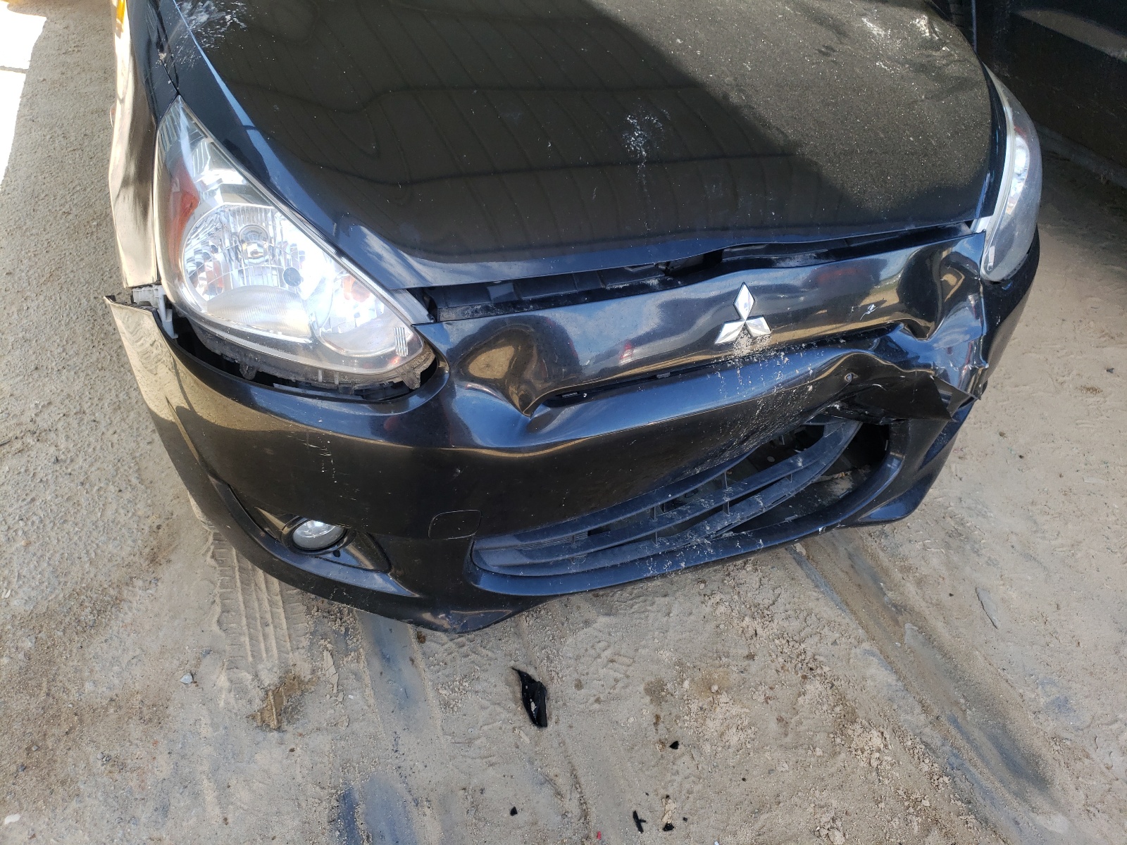 Photo 9 from auction – 2014 MITSUBISHI MIRAGE with VIN ML32A3HJ5EH024620