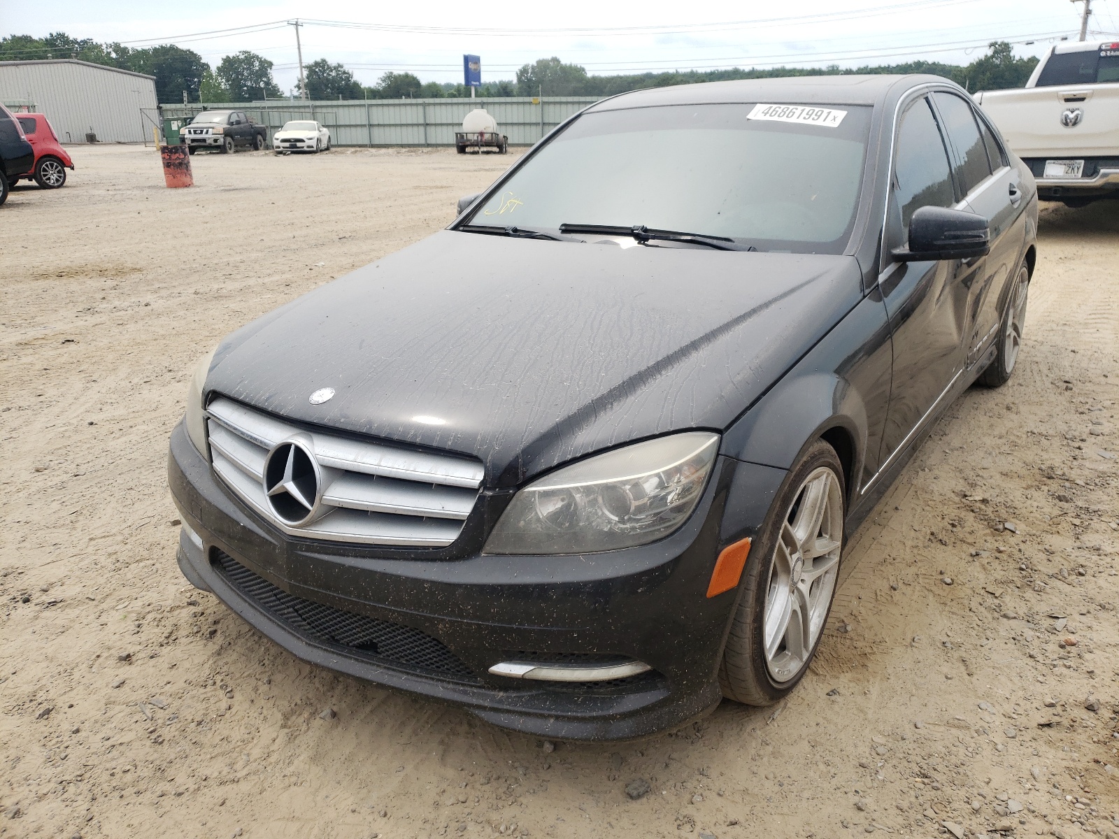 Photo 2 from auction – 2011 MERCEDES-BENZ C 300 with VIN WDDGF5EB3BA433691