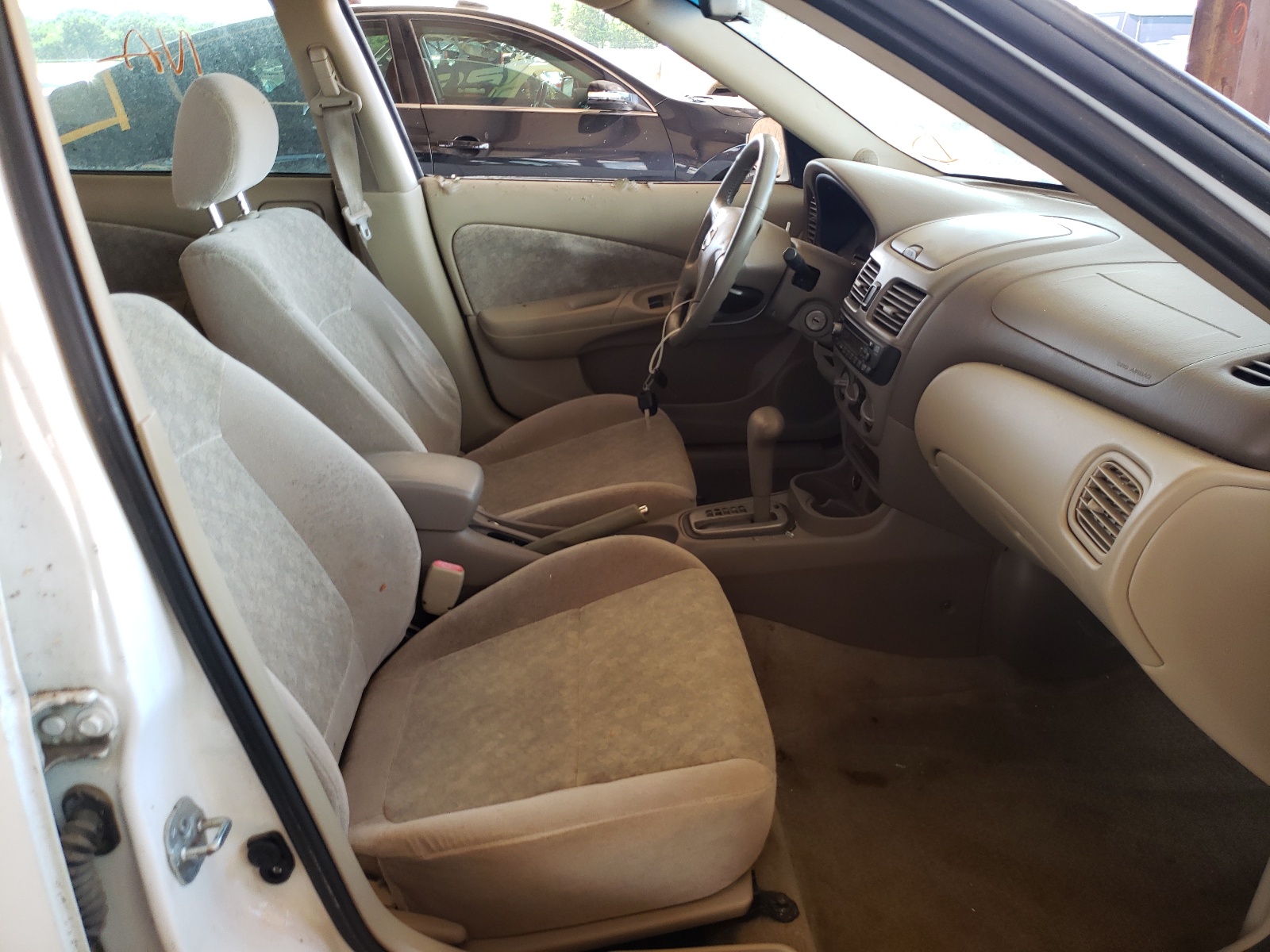 Photo 5 from auction – 2003 NISSAN SENTRA XE with VIN 3N1CB51D23L716575