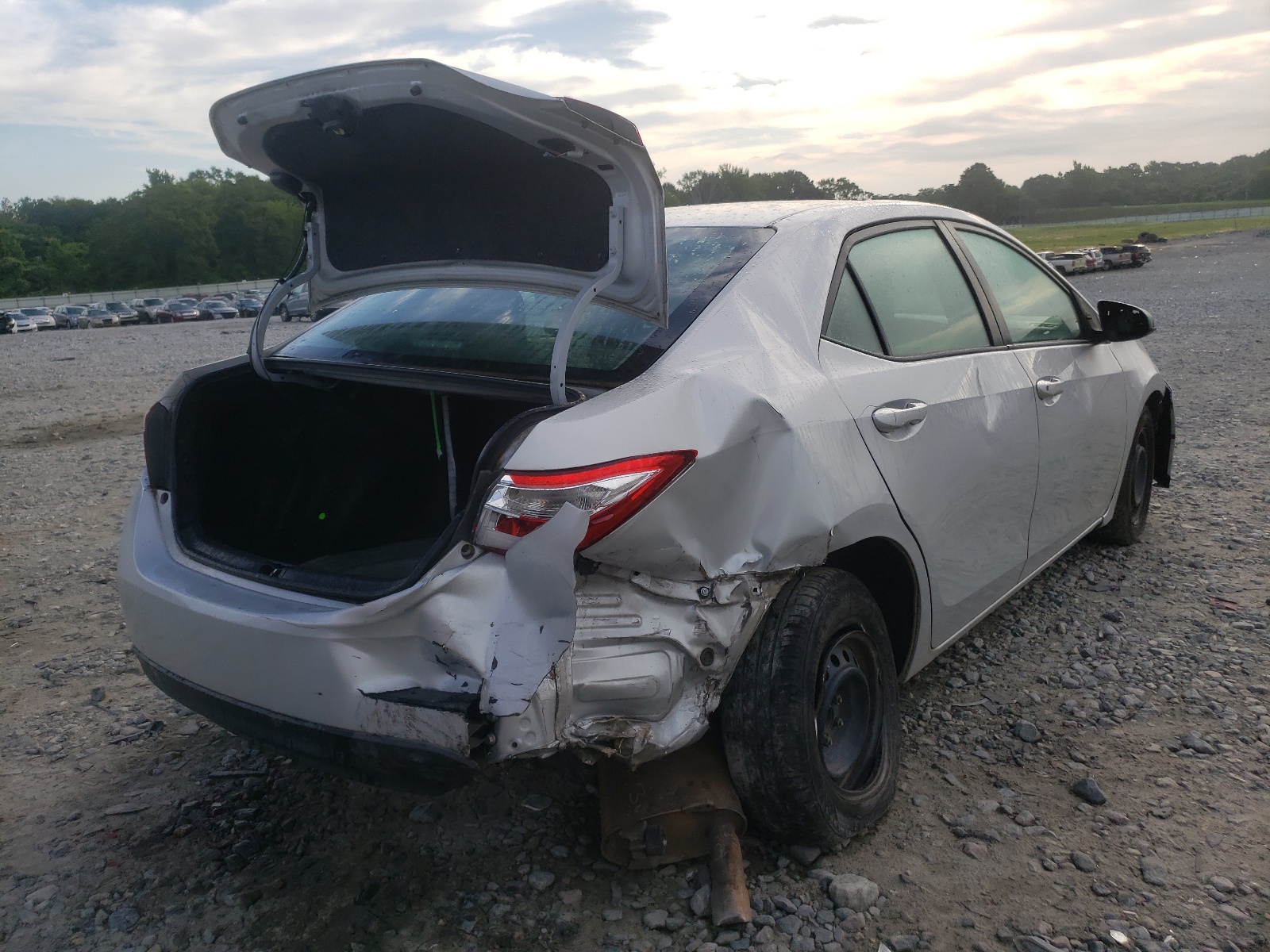Photo 4 from auction – 2014 TOYOTA COROLLA L with VIN 2T1BURHE6EC131688
