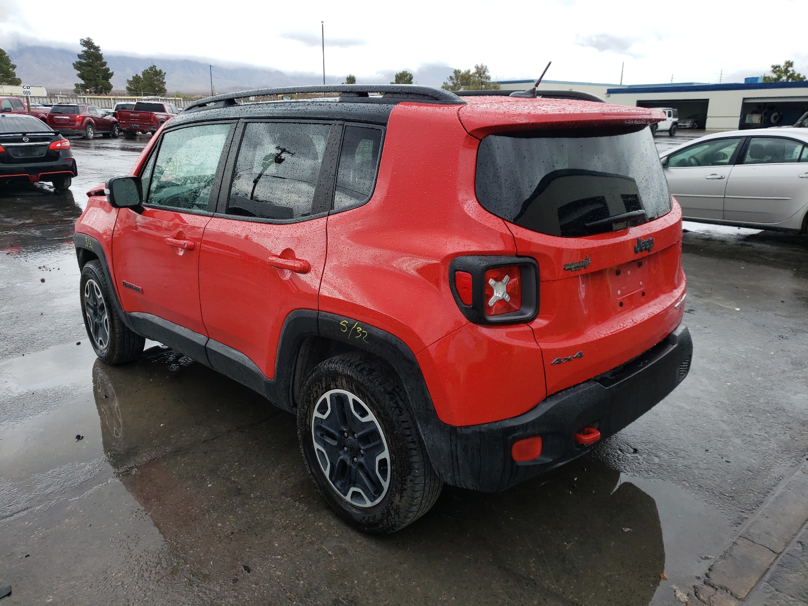 Photo 3 from auction – 2016 JEEP RENEGADE T with VIN ZACCJBCT0GPC88747