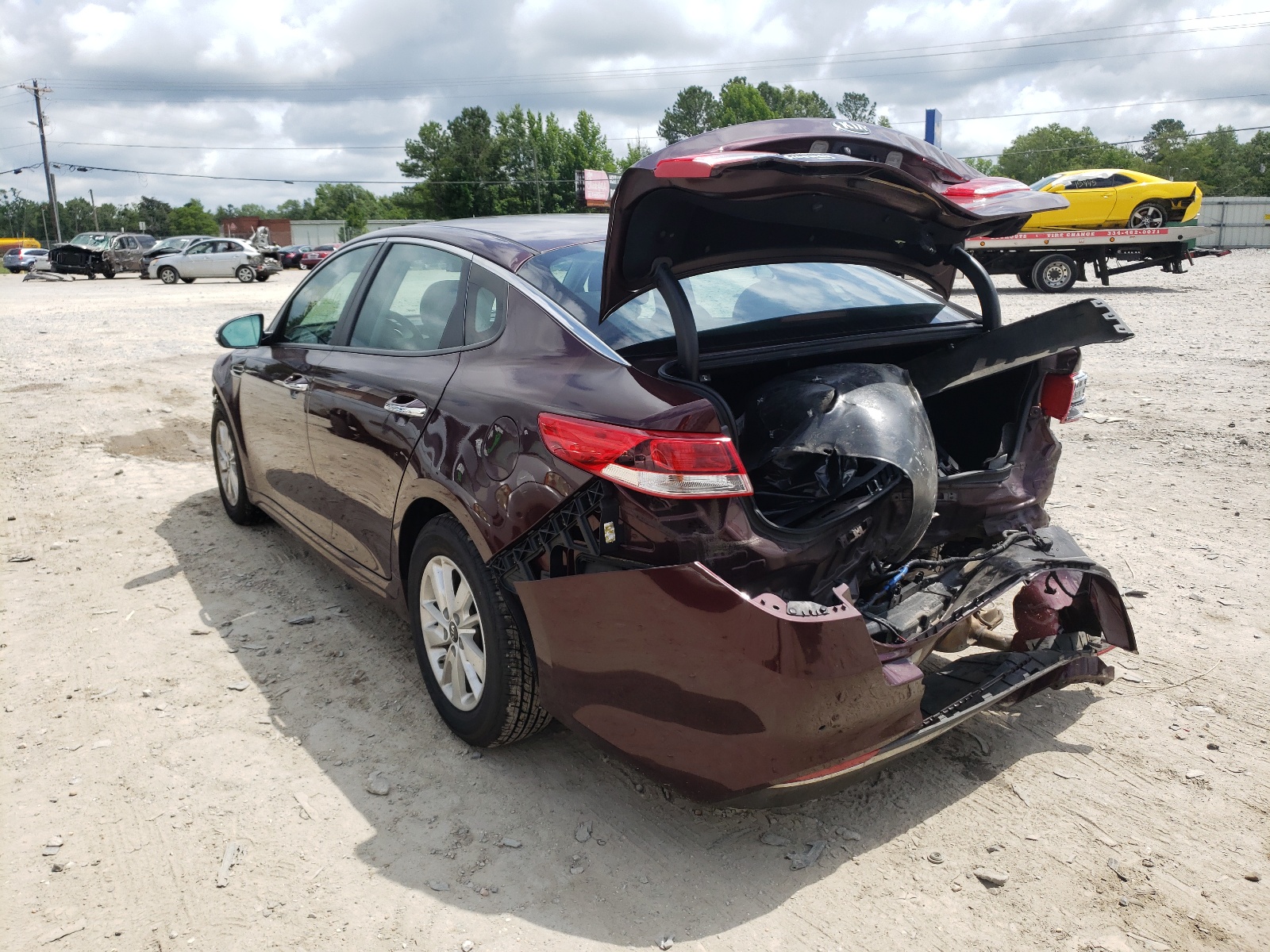 Photo 3 from auction – 2018 KIA OPTIMA LX with VIN 5XXGT4L31JG201425